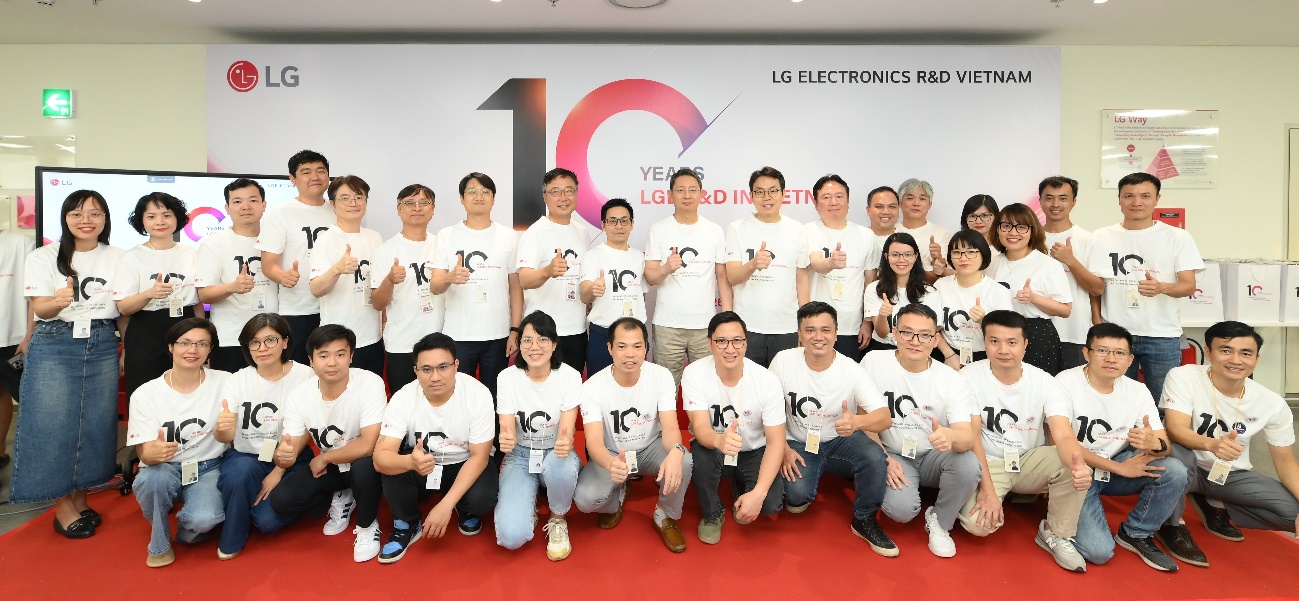 LG Electronics kỷ niệm 10 năm hoạt động R&D phần mềm &ocirc; t&ocirc; tại Việt Nam - Ảnh 1.