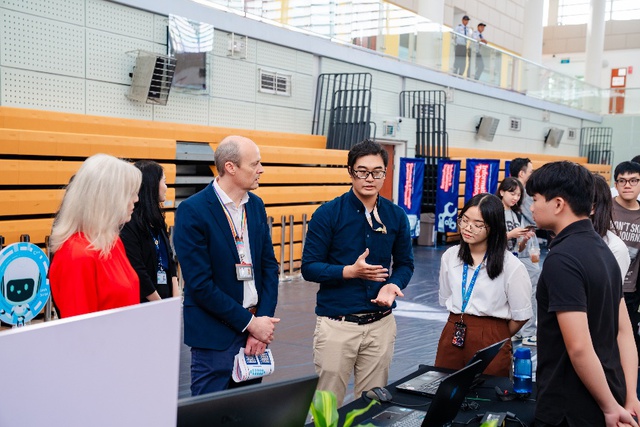 RMIT mở ng&agrave;nh Khoa học m&aacute;y t&iacute;nh, giải b&agrave;i to&aacute;n nh&acirc;n lực c&ocirc;ng nghệ Việt - Ảnh 2.