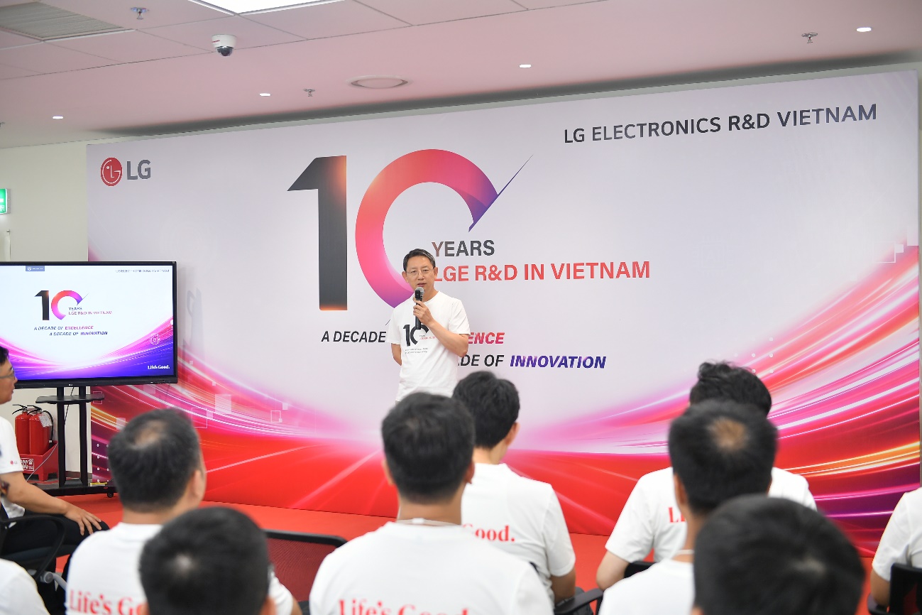 LG Electronics kỷ niệm 10 năm hoạt động R&D phần mềm &ocirc; t&ocirc; tại Việt Nam - Ảnh 2.