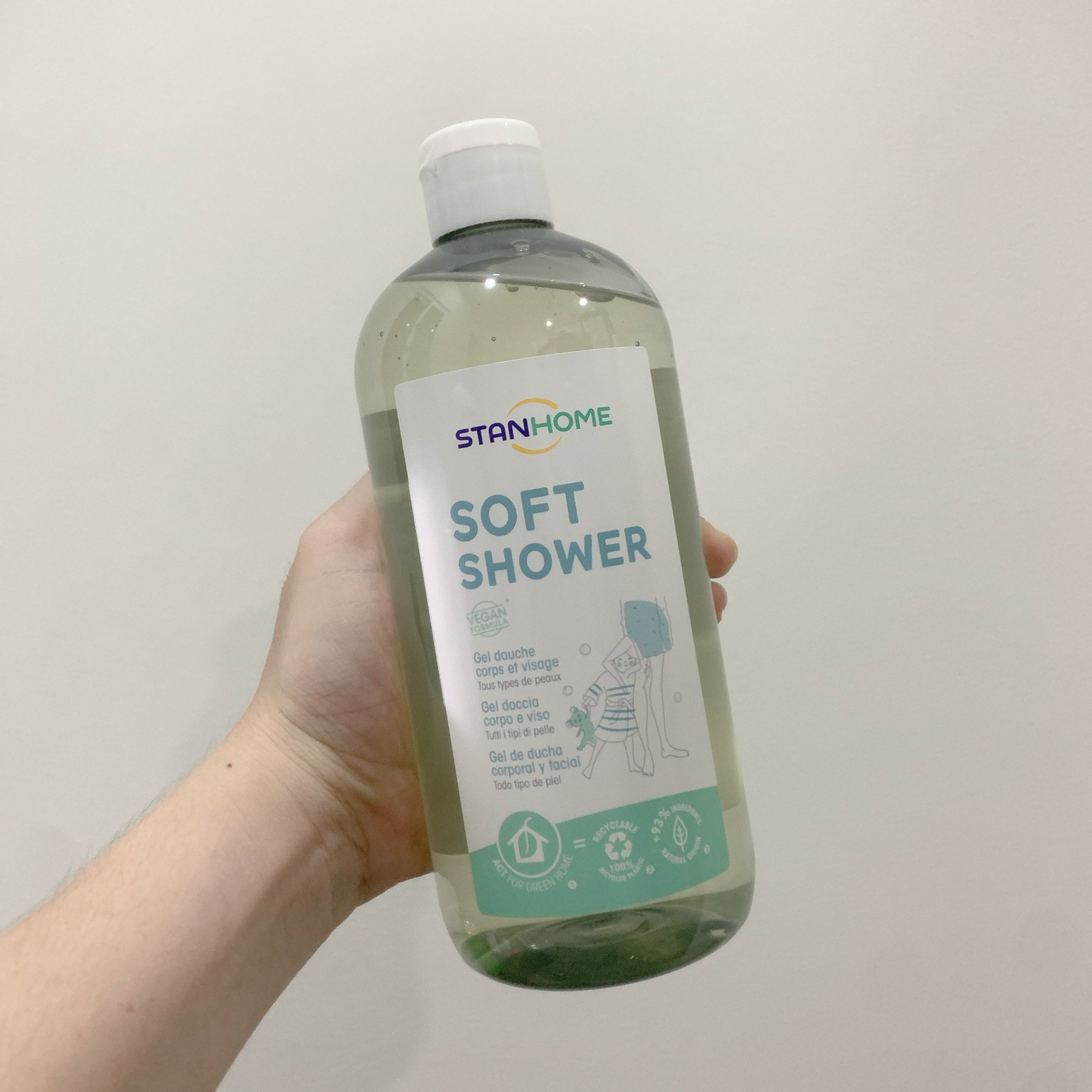 Mua 1 lọ sữa tắm trẻ em, t&ocirc;i ph&aacute;t hiện ra 4 c&ocirc;ng dụng cực hữu &iacute;ch &iacute;t ai biết - Ảnh 4.