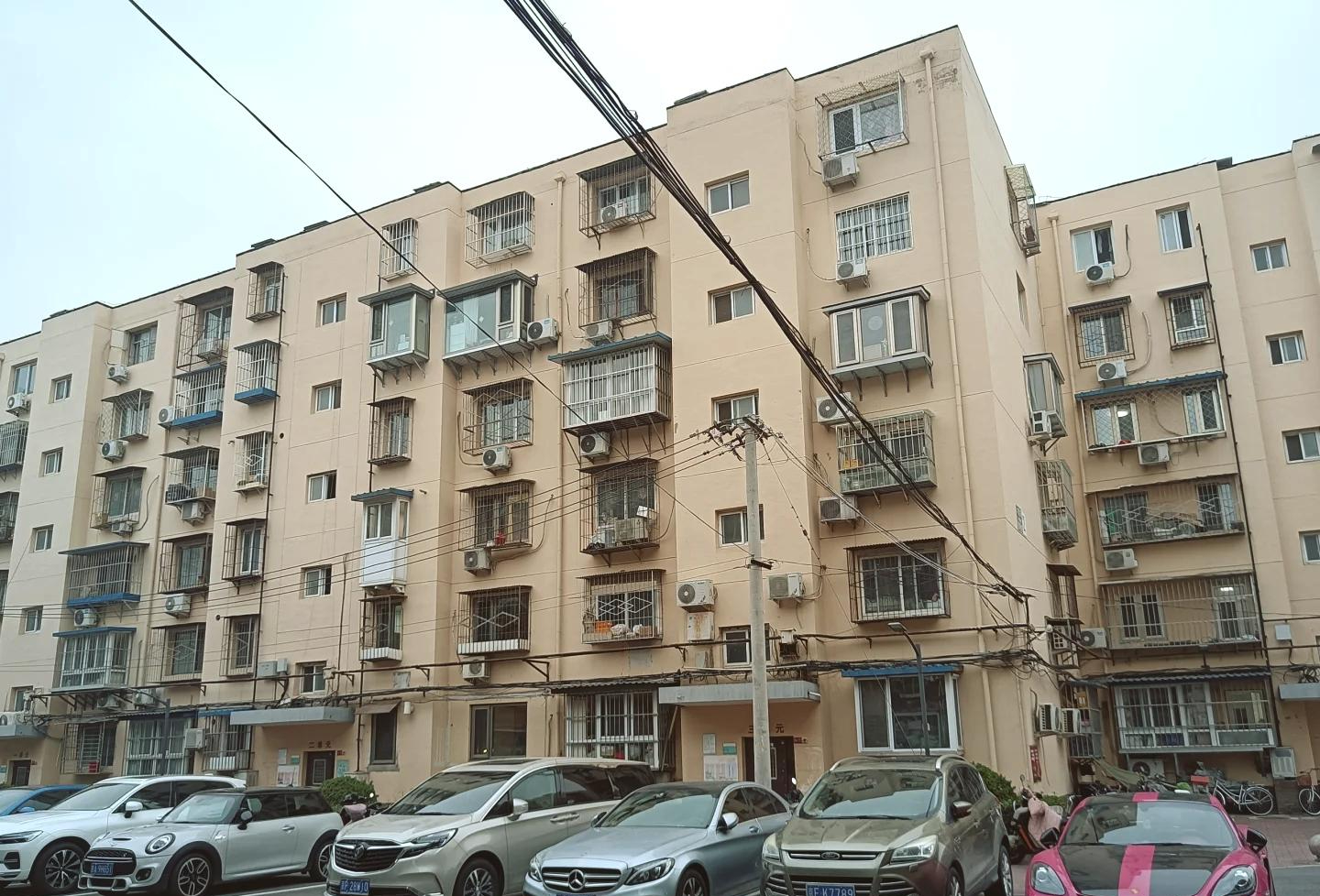 Mua nh&agrave; 30 năm tuổi: M&oacute;n hời hay &ldquo;hố s&acirc;u&rdquo; t&agrave;i ch&iacute;nh? T&ocirc;i đ&atilde; t&igrave;m hiểu v&agrave; nhận ra kh&ocirc;ng phải cứ rẻ l&agrave; đ&aacute;ng mua- Ảnh 1.