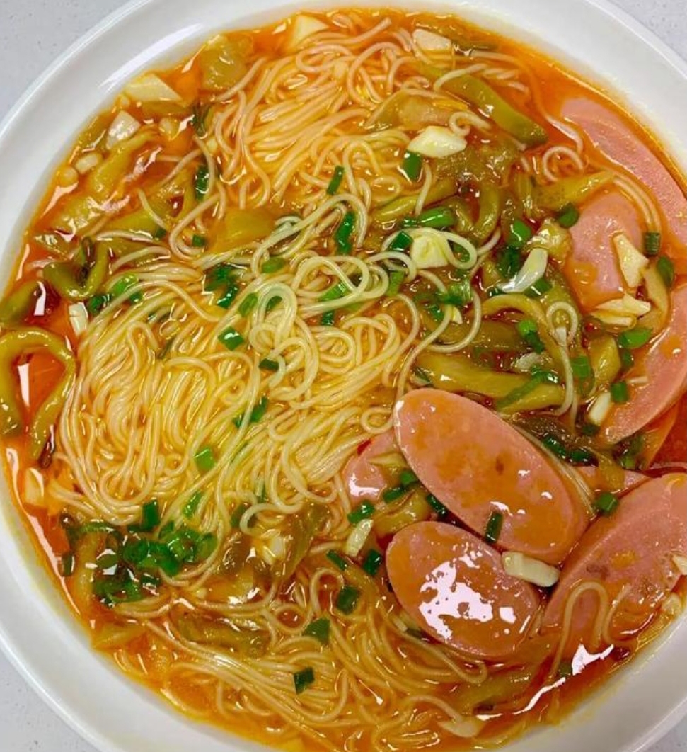 Bữa s&aacute;ng cả tuần nh&agrave;n t&ecirc;nh nhờ 5 c&ocirc;ng thức nấu m&igrave; si&ecirc;u ngon, ăn l&agrave; m&ecirc;- Ảnh 4.