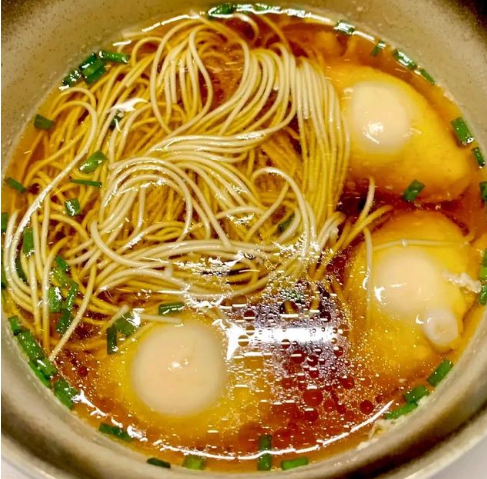 Bữa s&aacute;ng cả tuần nh&agrave;n t&ecirc;nh nhờ 5 c&ocirc;ng thức nấu m&igrave; si&ecirc;u ngon, ăn l&agrave; m&ecirc;- Ảnh 3.