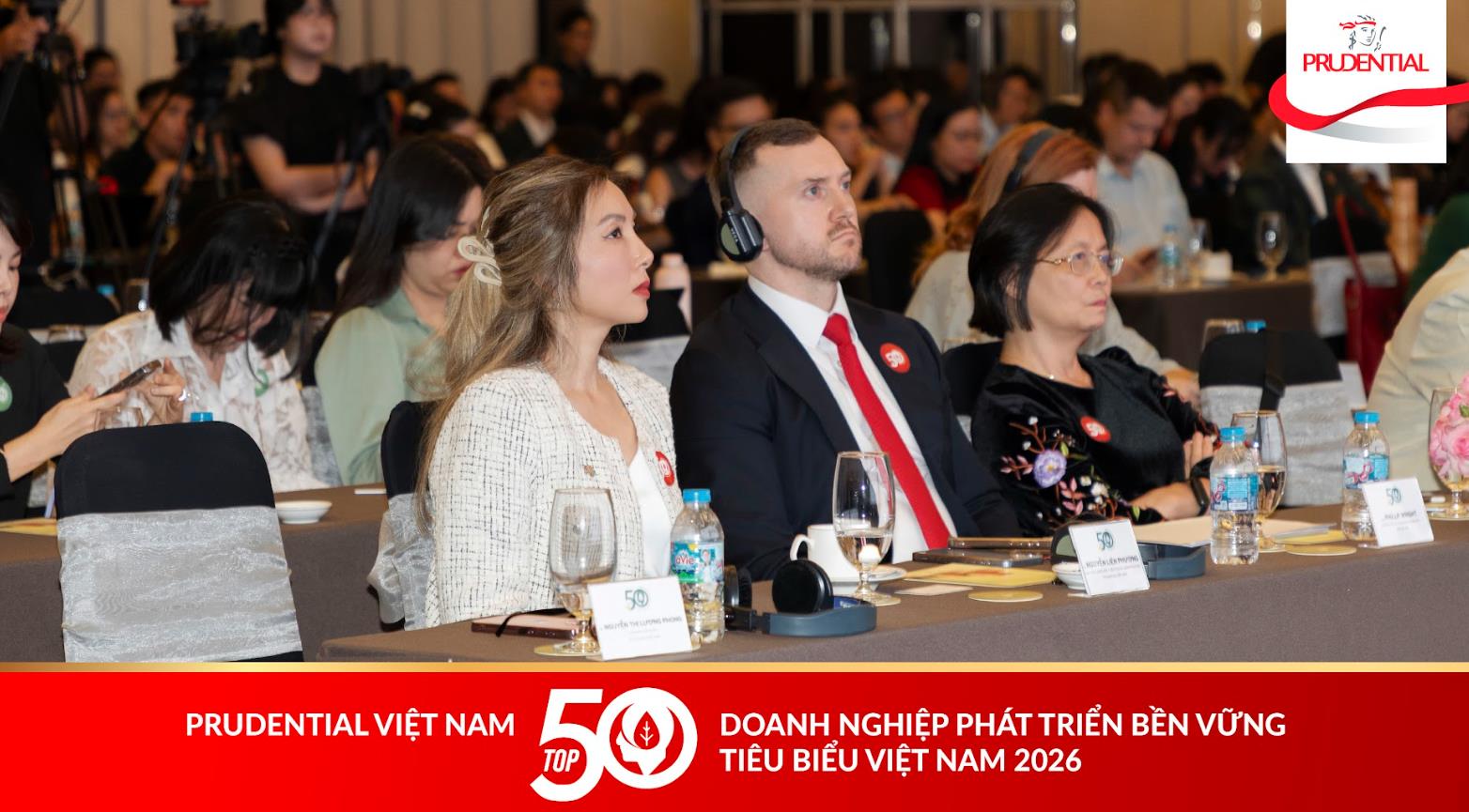 Từ bảo vệ t&agrave;i ch&iacute;nh đến ph&aacute;t triển bền vững: Vai tr&ograve; ng&agrave;y c&agrave;ng lớn của bảo hiểm nh&acirc;n thọ tại Việt Nam - Ảnh 1.