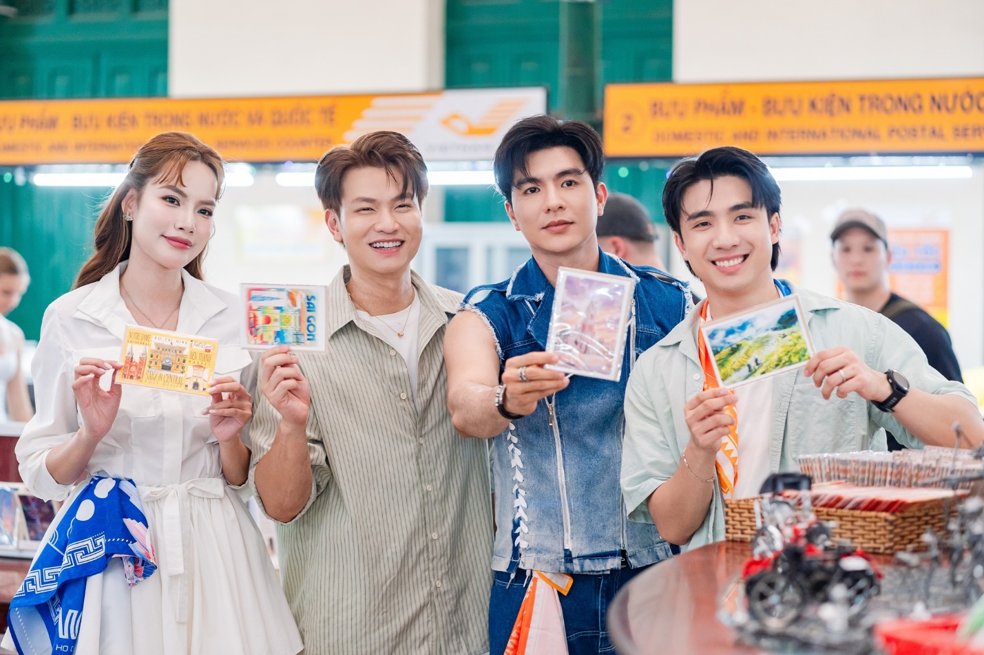 D&agrave;n cast to&agrave;n những t&ecirc;n tuổi cực hot khiến show thực tế n&agrave;y đang viral rần rần c&otilde;i mạng- Ảnh 2.