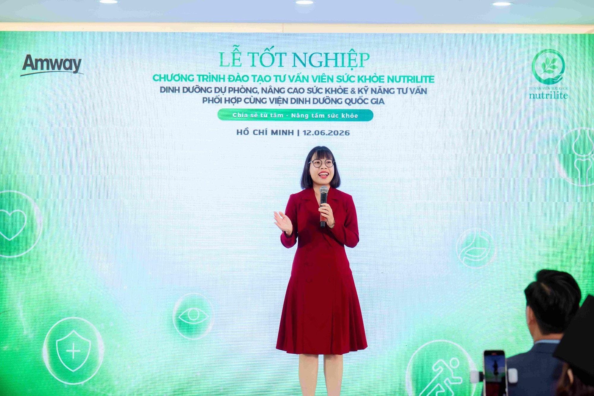 Gần 300 tư vấn vi&ecirc;n sức khỏe Nutrilite được đ&agrave;o tạo bởi Viện Dinh dưỡng Quốc gia - Ảnh 4.