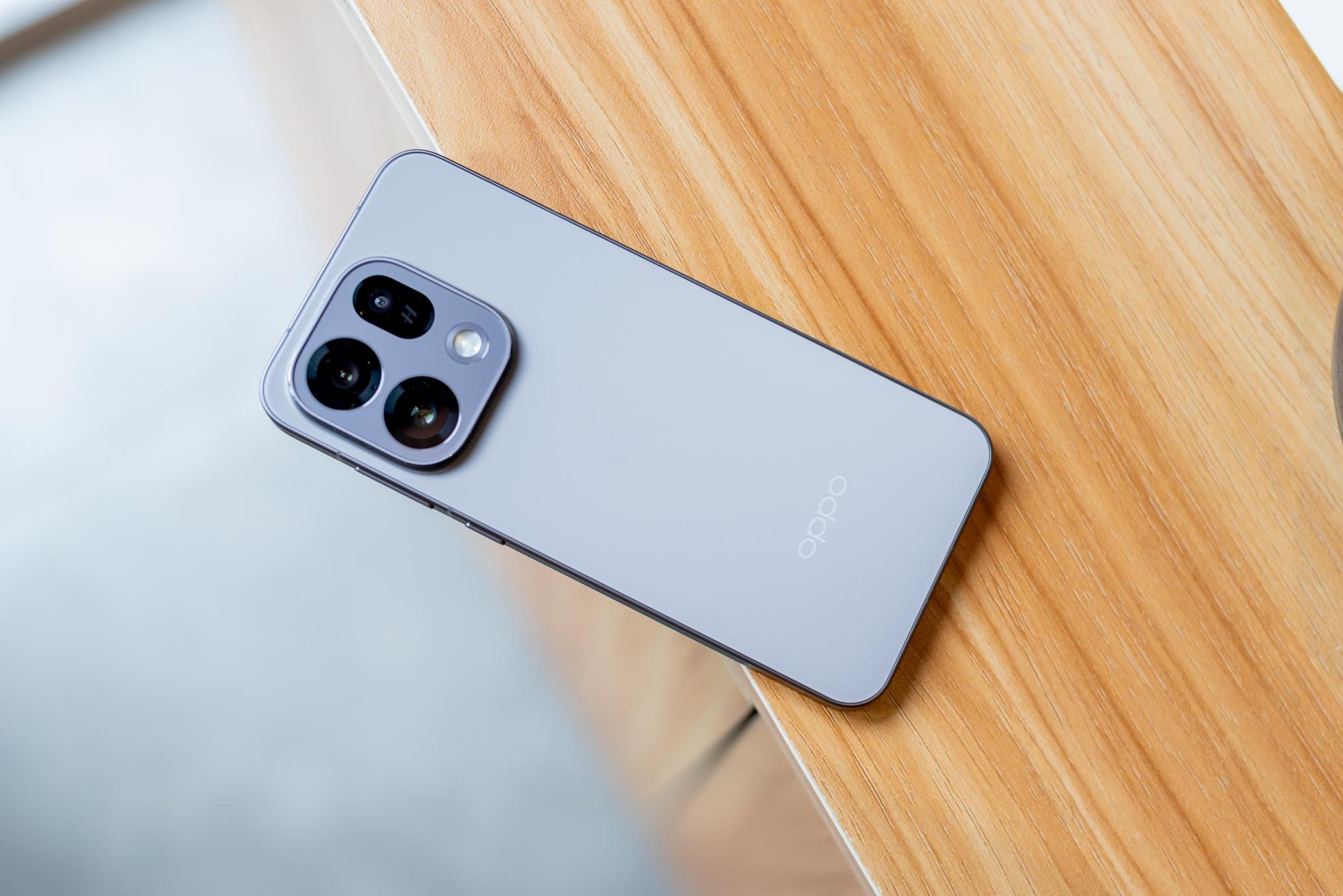 OPPO Find X9s: Chiếc flagship nhỏ gọn cho những chuyến đi nhiều cảm x&uacute;c - Ảnh 1.