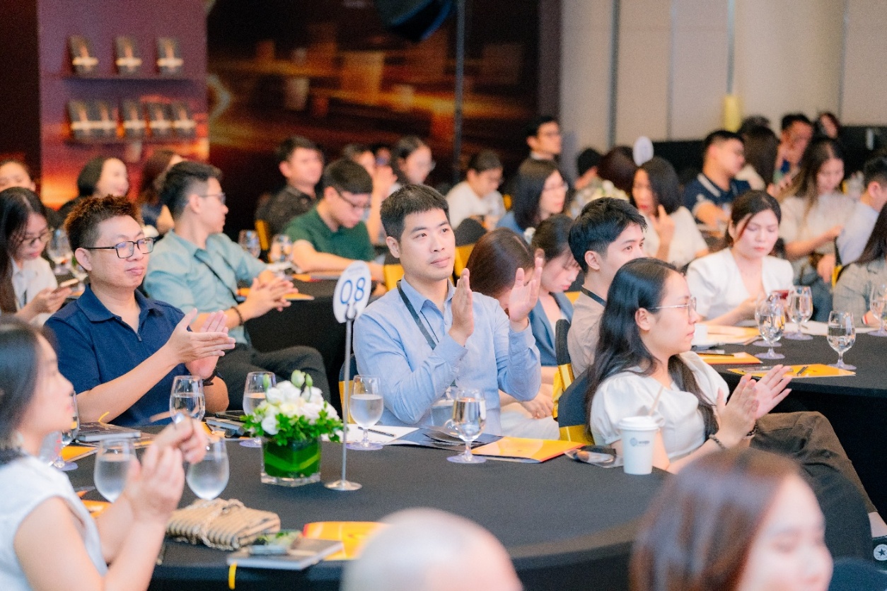 Từ hiển thị đến được ghi nhớ: Thay đổi mạnh mẽ của ng&agrave;nh quảng c&aacute;o- Ảnh 3.