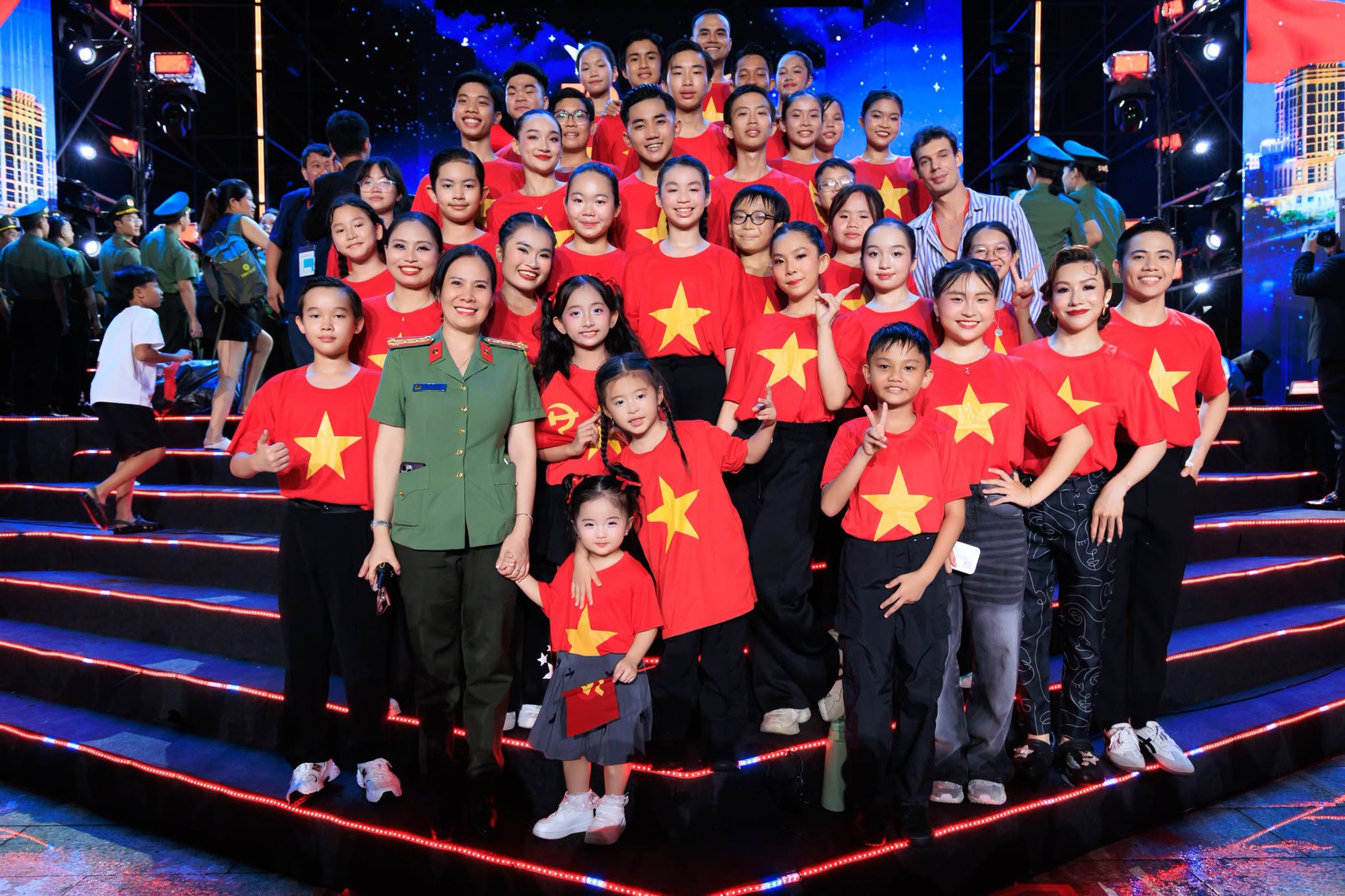 Nhà Khánh Thi 3 đời là mỹ nhân: Bà ngoại từng là hoa khôi, các con đẹp đến mức dân tình giục sinh thêm kẻo phí gen- Ảnh 16. Nhà Khánh Thi 3 đời là mỹ nhân: Bà ngoại từng là hoa khôi, các con đẹp đến mức dân tình giục sinh thêm kẻo phí gen- Ảnh 16.