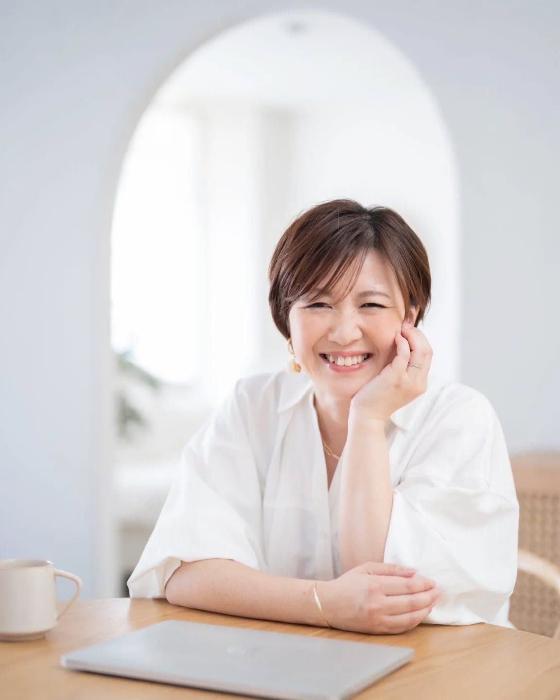 Nhà cho con, tiền thuốc cho cha mẹ, quỹ hưu trí cho bản thân: Thế hệ 8X đang chia nhỏ tài sản cho ba thế hệ như thế nào? - Ảnh 1.