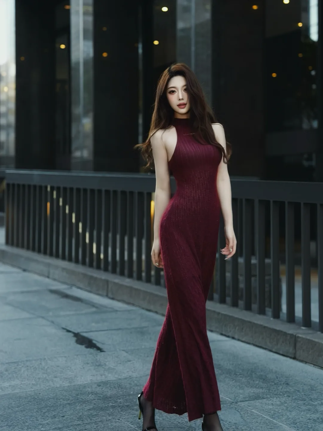Phát hiện một nữ sinh vừa bước lên sân khấu tốt nghiệp, cả hội trường bỗng thành background- Ảnh 9.