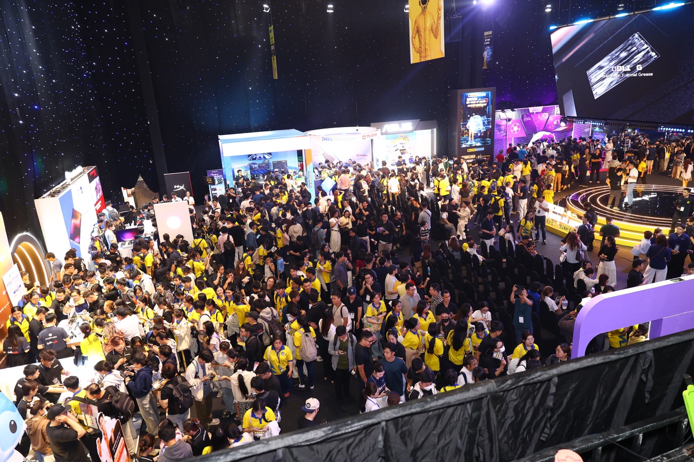 TECHWORLD 2026 đồng h&agrave;nh c&ugrave;ng thế hệ trẻ: N&acirc;ng tầm trải nghiệm c&ocirc;ng nghệ AI v&agrave; tiếp sức một tỷ đồng đến trường- Ảnh 3.