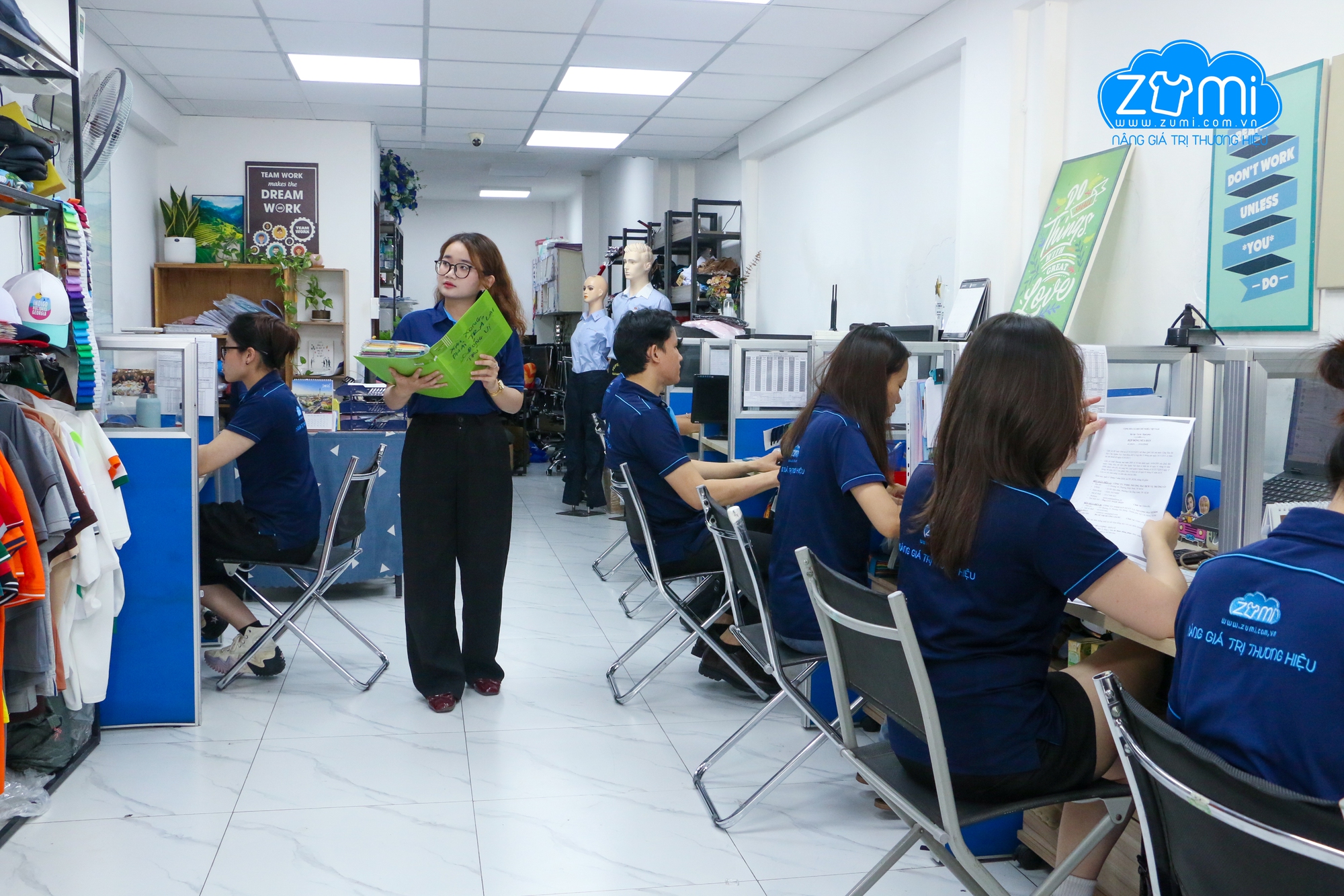Đồng phục Zumi mở rộng quy m&ocirc; sau hơn một thập kỷ ph&aacute;t triển - Ảnh 3.