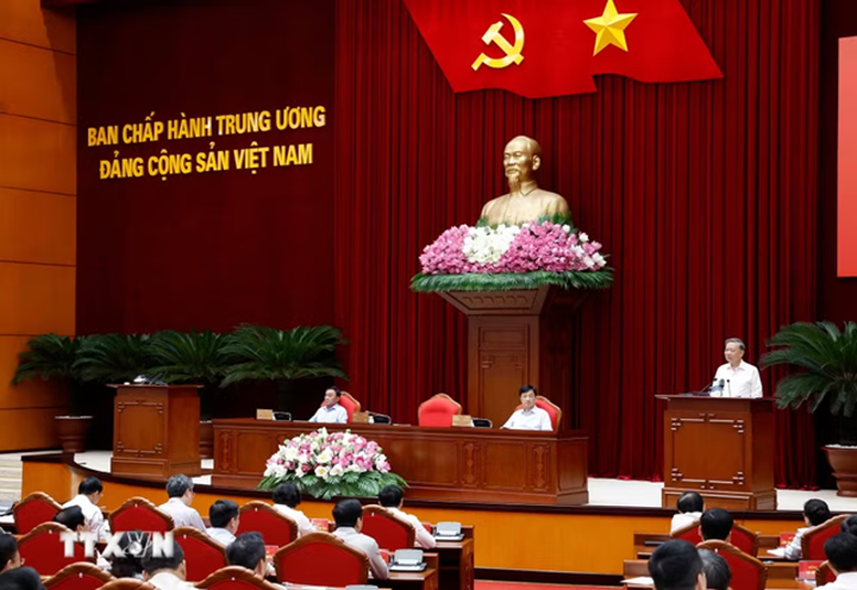 Tổng B&iacute; thư, Chủ tịch nước T&ocirc; L&acirc;m: L&agrave;m tốt quy hoạch h&ocirc;m nay l&agrave; chuẩn bị năng lực l&atilde;nh đạo của Đảng trong ng&agrave;y mai- Ảnh 3.