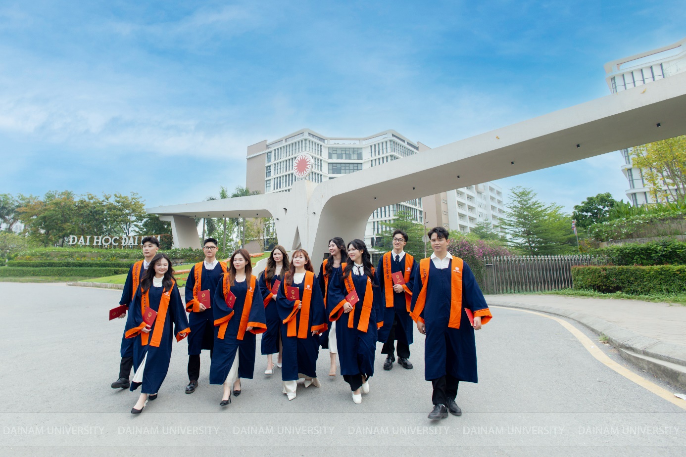 Sinh vi&ecirc;n Y khoa Đại học Đại Nam tr&uacute;ng tuyền kỳ thi tinh hoa v&agrave; khắc nghiệt nhất ng&agrave;nh Y - Ảnh 1.
