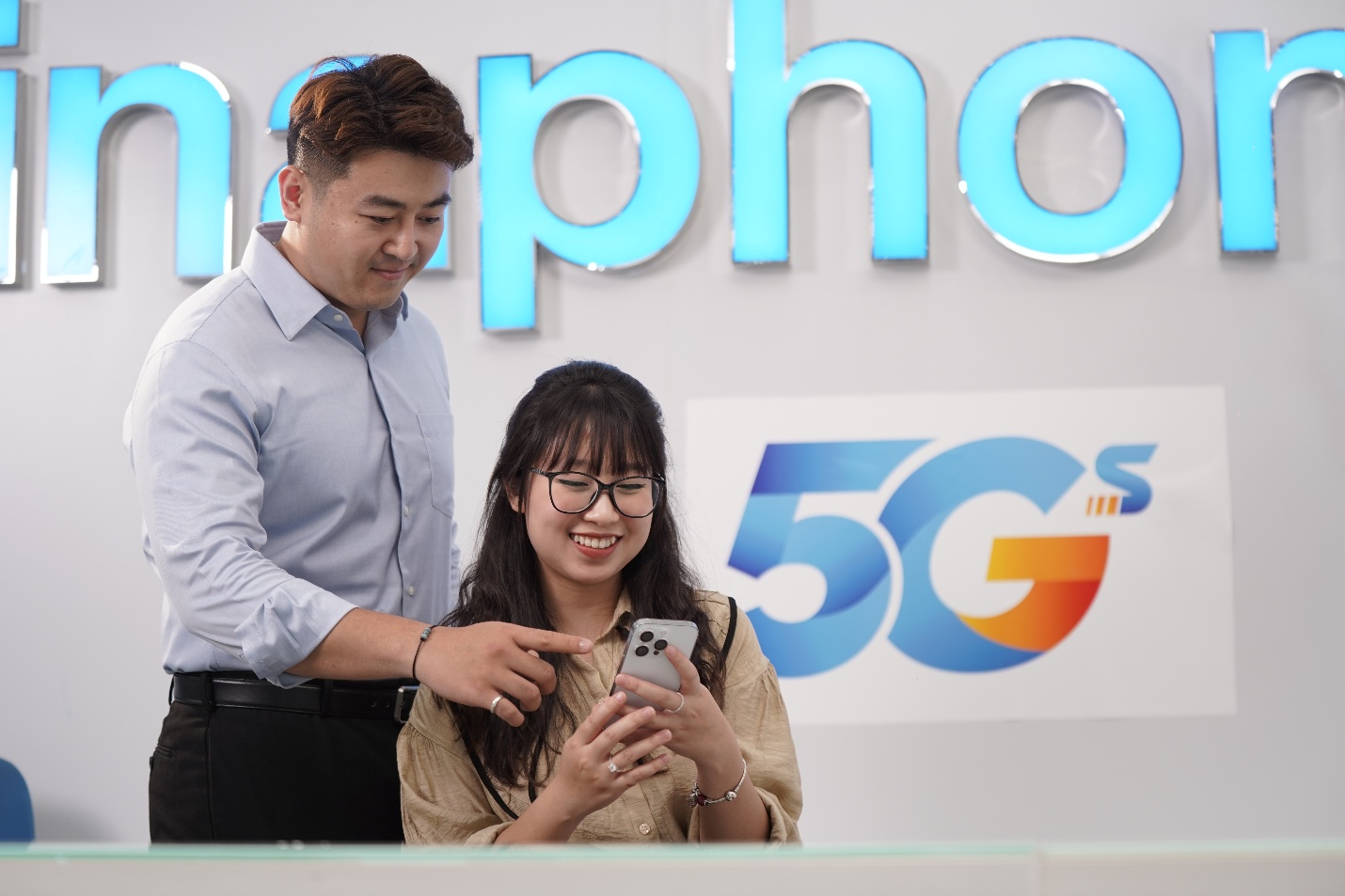 VinaPhone ra mắt bộ đ&ocirc;i g&oacute;i cước t&iacute;ch hợp data v&agrave; bảo mật số- Ảnh 2.