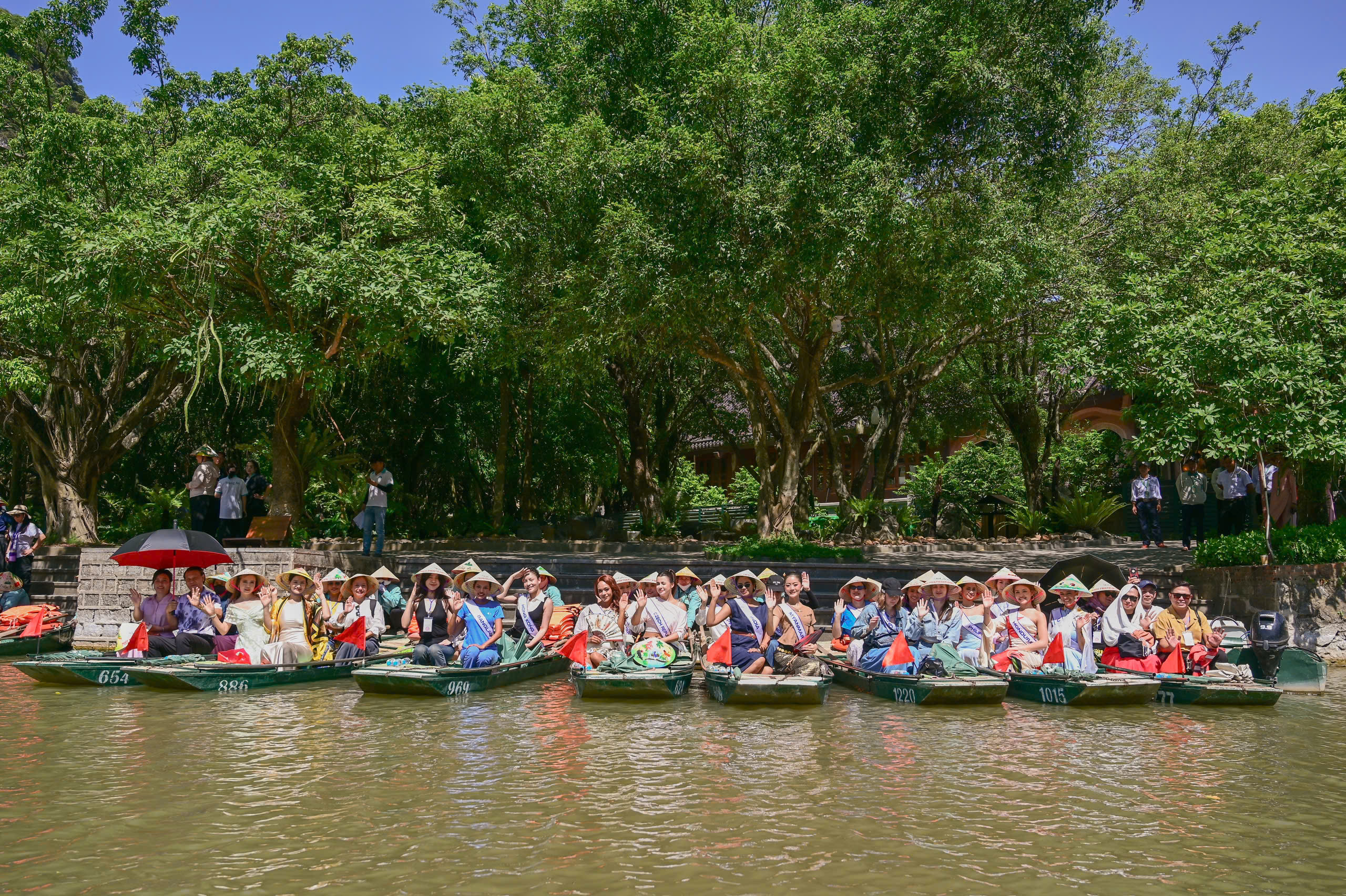 Miss Multicultural World 2026 gây chú ý với hành trình khám phá Di sản Thế giới Tràng An - Ảnh 1.