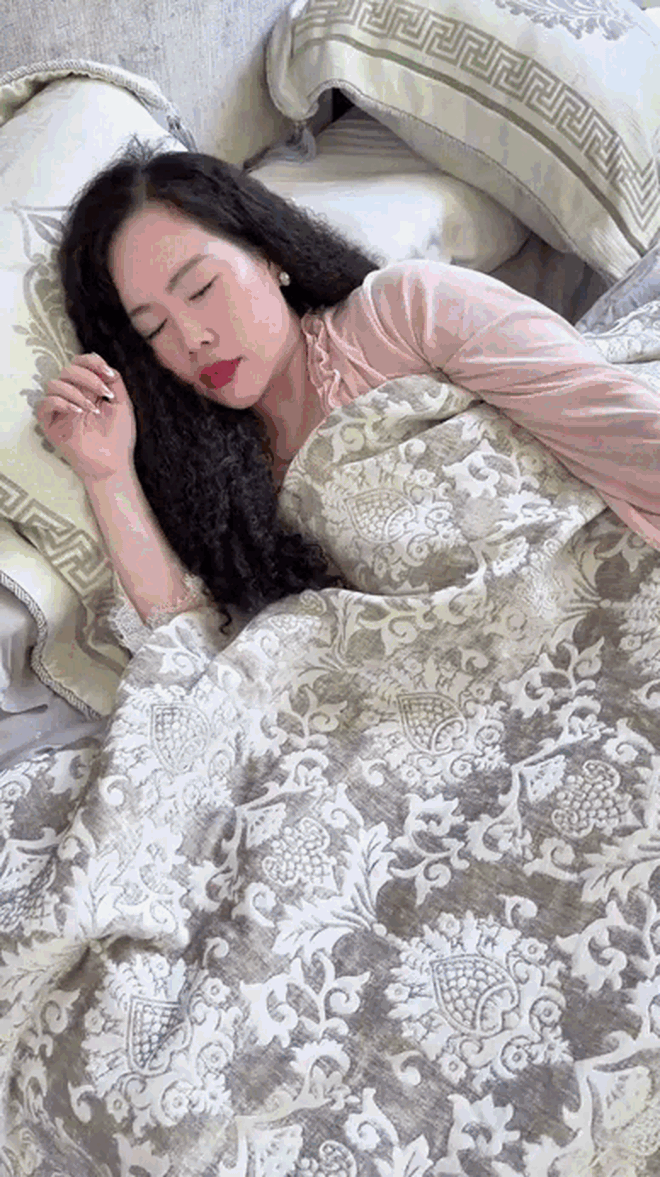 Nữ nghệ sĩ cao 1m5, qua 1 lần đ&ograve; khiến đại gia ch&acirc;u &Acirc;u si m&ecirc;, bay gấp sang Việt Nam xin cưới  - Ảnh 5.