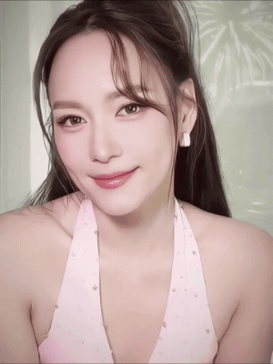Chị đại showbiz "hack tuổi thần sầu", nhìn style không ai nghĩ U45- Ảnh 1. Chị đại showbiz "hack tuổi thần sầu", nhìn style không ai nghĩ U45- Ảnh 1.