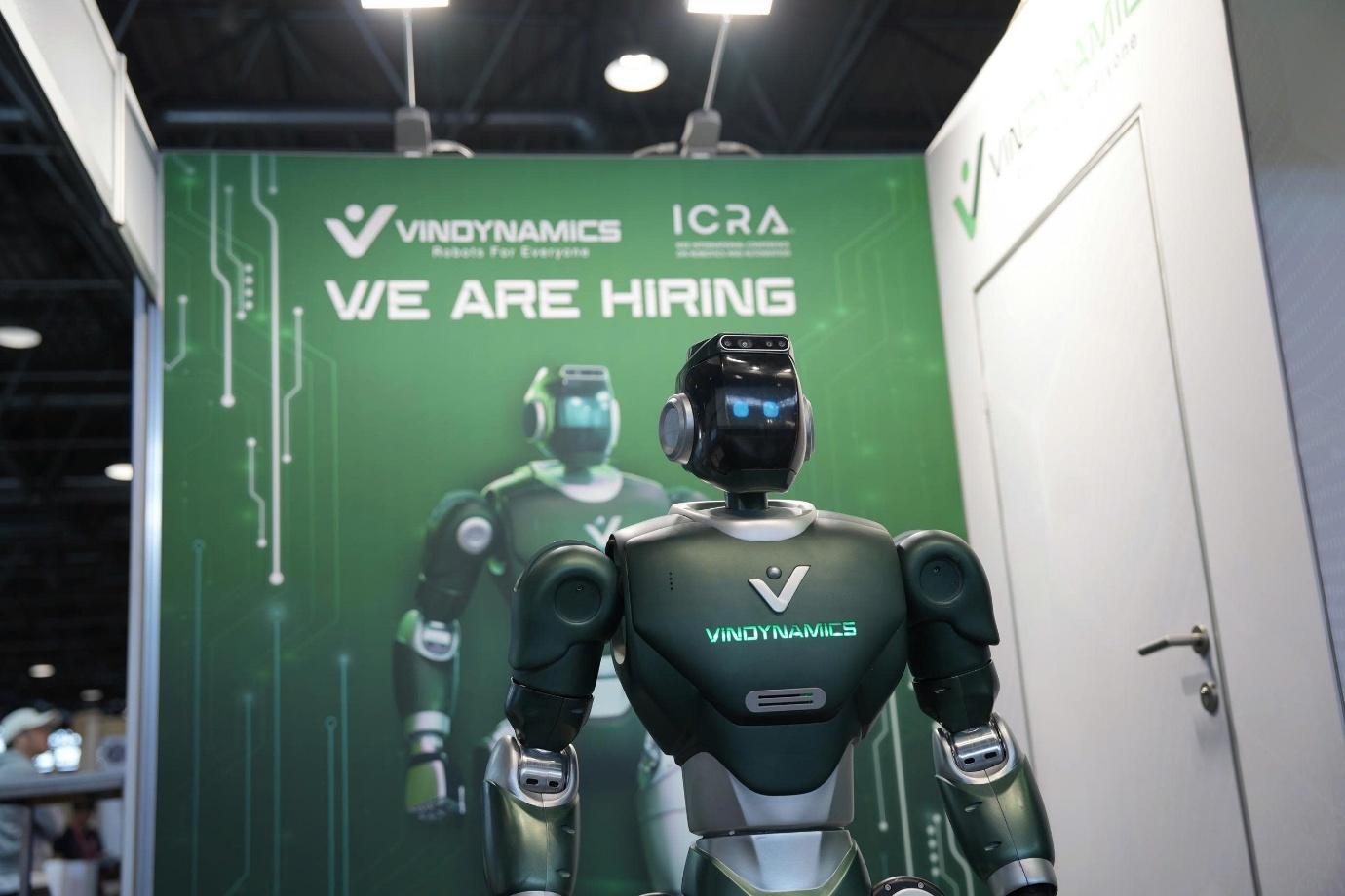 VinDynamics lần đầu ra mắt robot h&igrave;nh người tại hai sự kiện c&ocirc;ng nghệ h&agrave;ng đầu thế giới - Ảnh 1.