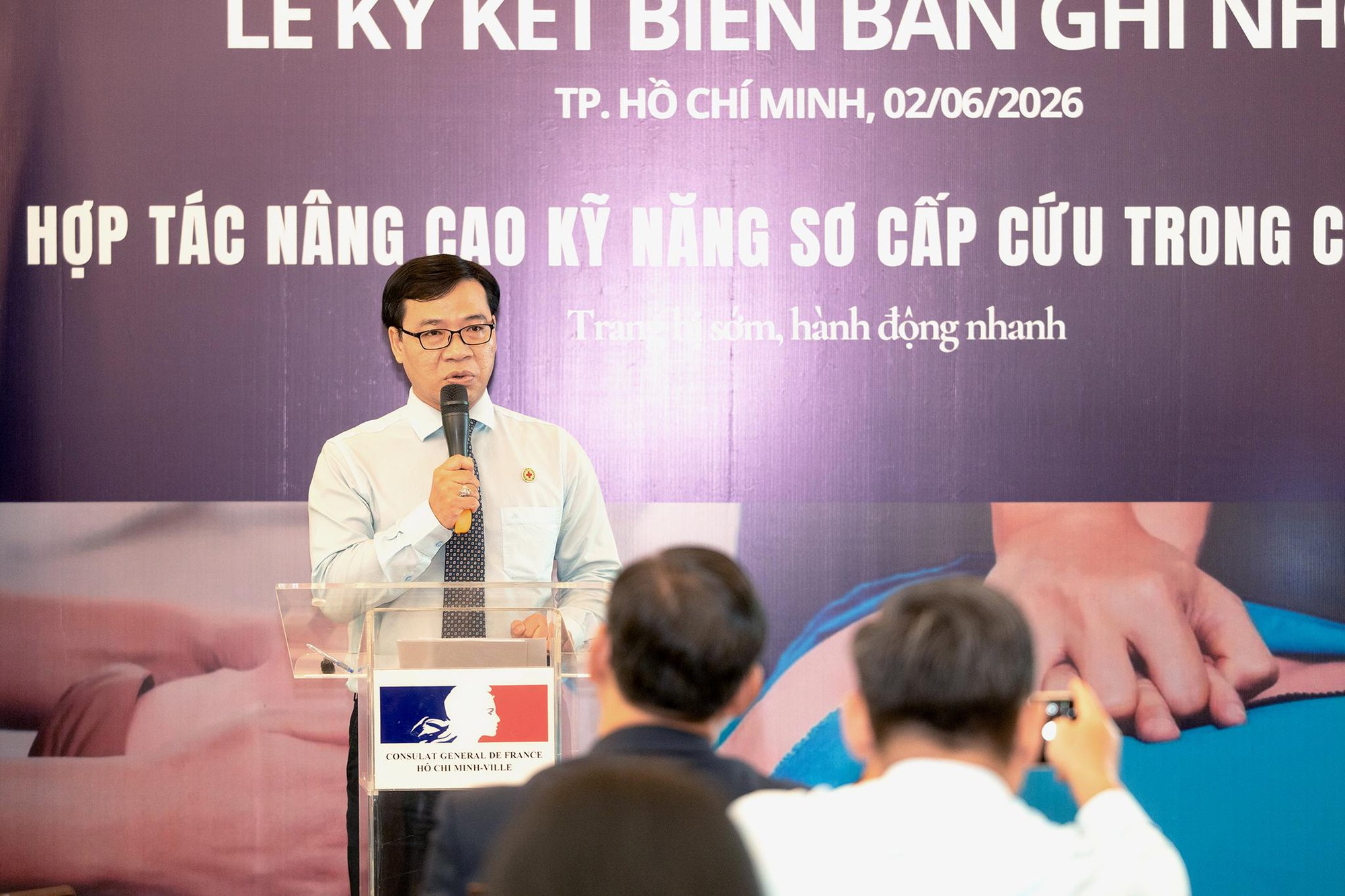Hệ thống nh&agrave; thuốc mở rộng vai tr&ograve; trạm hỗ trợ &ldquo;bảo vệ sự sống&rdquo; cho người d&acirc;n - Ảnh 3.