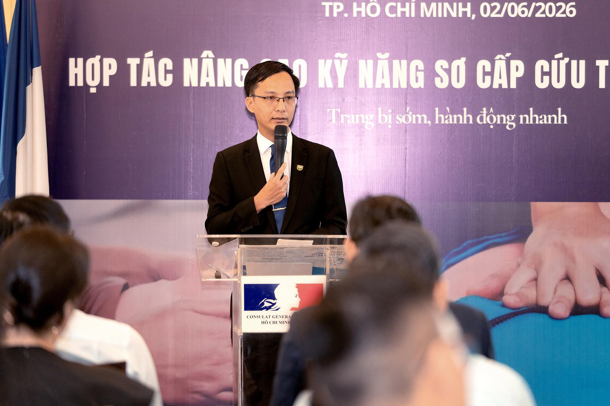 Hệ thống nh&agrave; thuốc mở rộng vai tr&ograve; trạm hỗ trợ &ldquo;bảo vệ sự sống&rdquo; cho người d&acirc;n - Ảnh 8.
