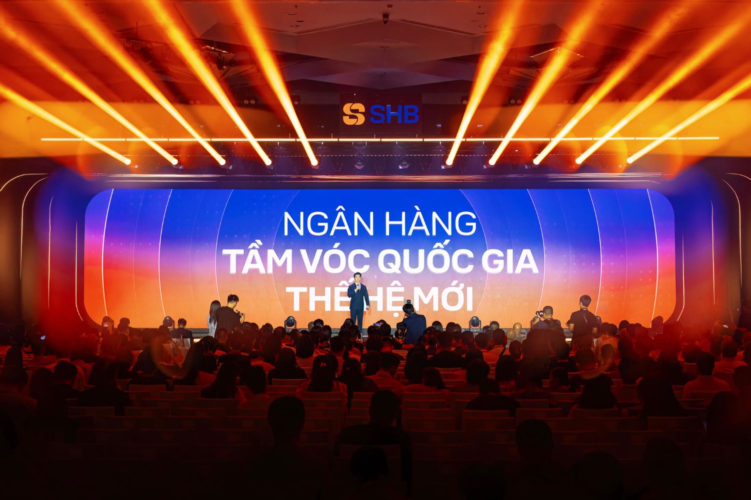 SHB v&agrave;o top 200 Fortune Đ&ocirc;ng Nam &Aacute;, Top 10 ng&acirc;n h&agrave;ng thương mại uy t&iacute;n- Ảnh 3.