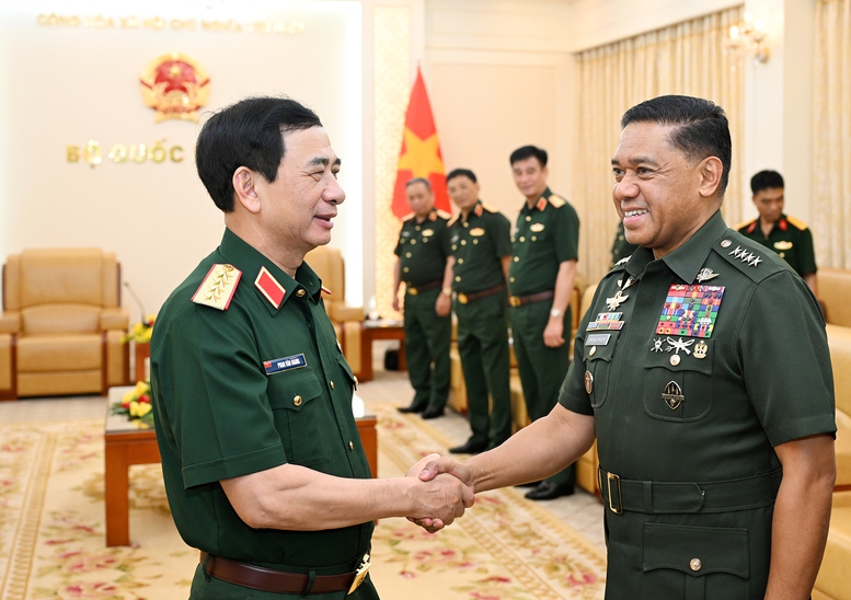 Tăng cường hợp t&aacute;c quốc ph&ograve;ng Việt Nam - Philippines- Ảnh 1.