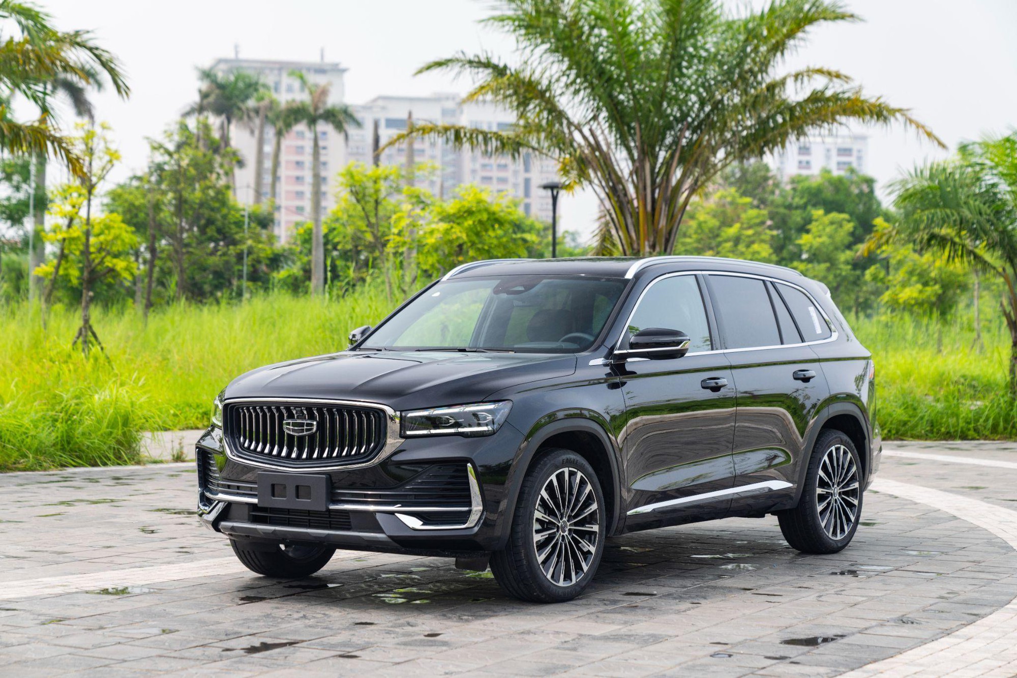 Đại sứ Belarus tại Việt Nam chọn Geely Monjaro l&agrave;m xe ngoại giao - Ảnh 3.