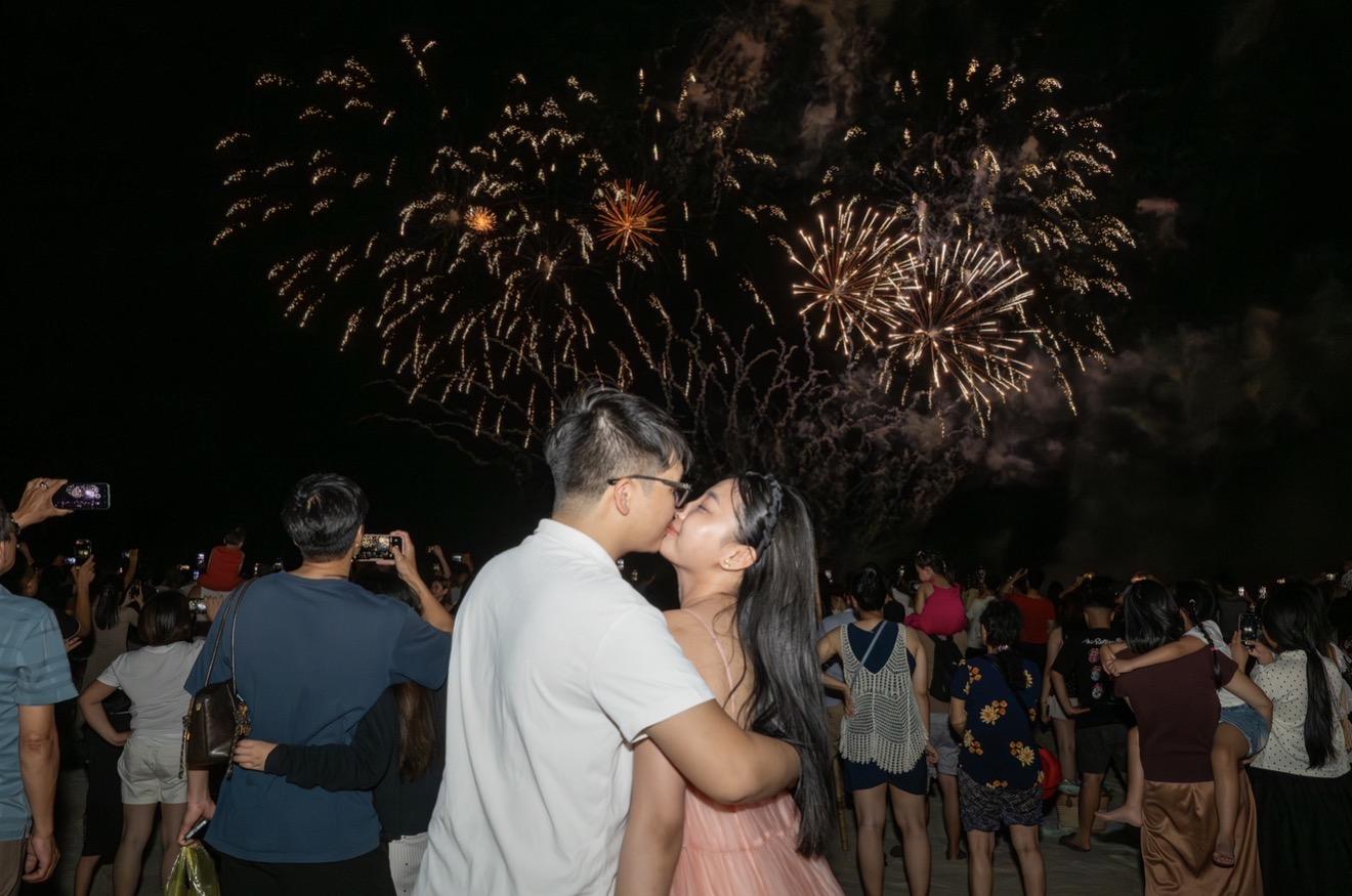 &ldquo;Sốt x&igrave;nh xịch&rdquo; với Lễ hội biển C&aacute;t B&agrave; lần đầu ti&ecirc;n đổ bộ Vịnh trung t&acirc;m - Ảnh 11.