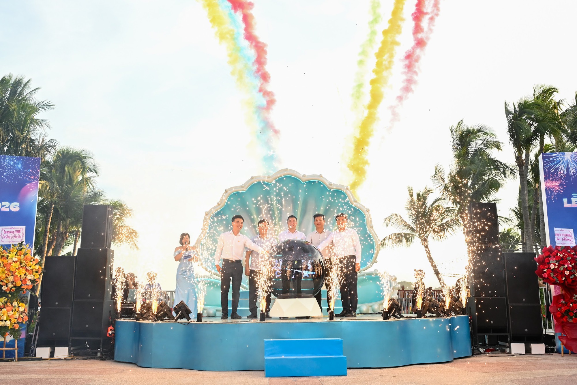 &ldquo;Sốt x&igrave;nh xịch&rdquo; với Lễ hội biển C&aacute;t B&agrave; lần đầu ti&ecirc;n đổ bộ Vịnh trung t&acirc;m - Ảnh 6.