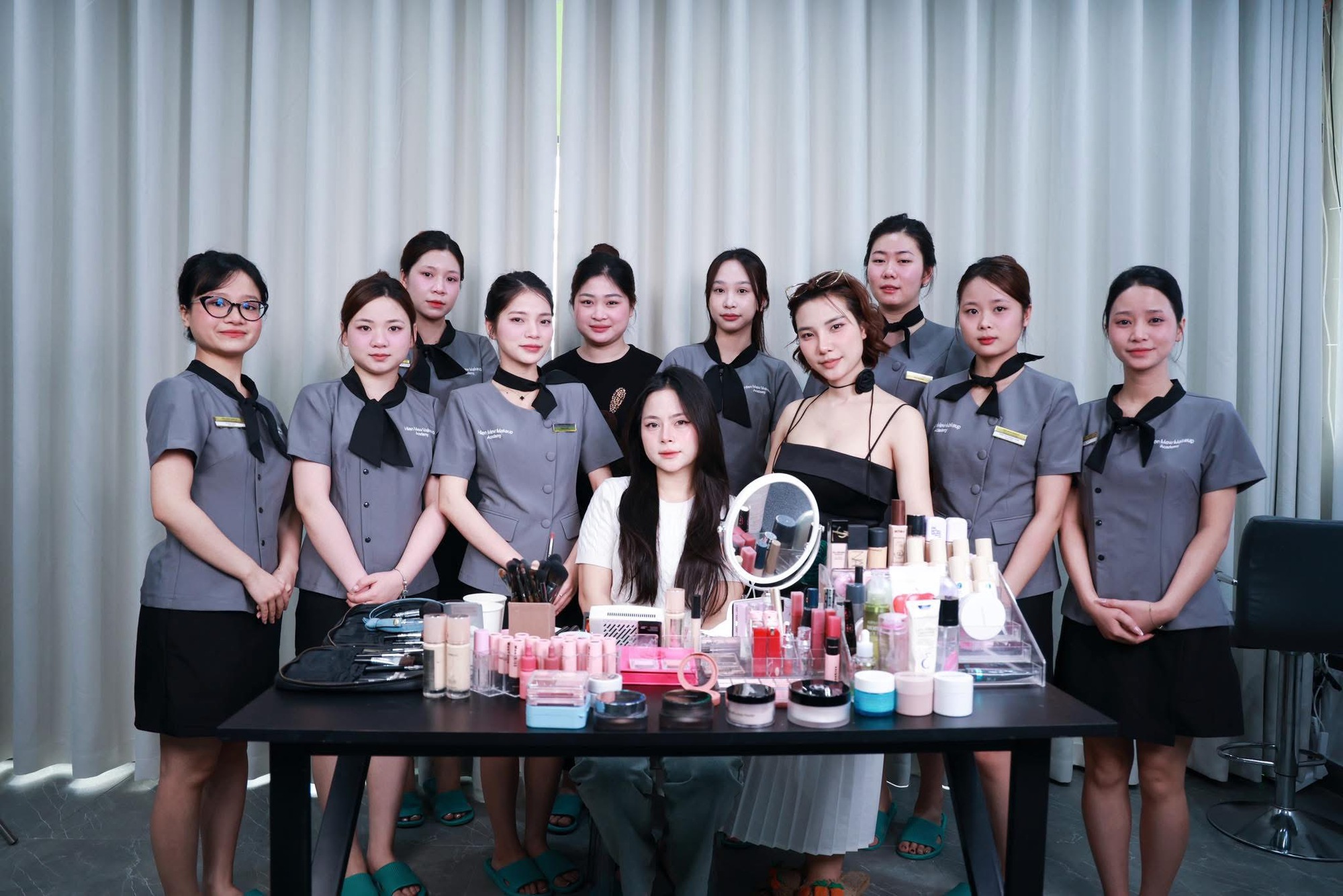 Người trẻ kh&ocirc;ng thiếu t&agrave;i năng, chỉ thiếu sự bền bỉ để đi đường d&agrave;i - Ảnh 4.