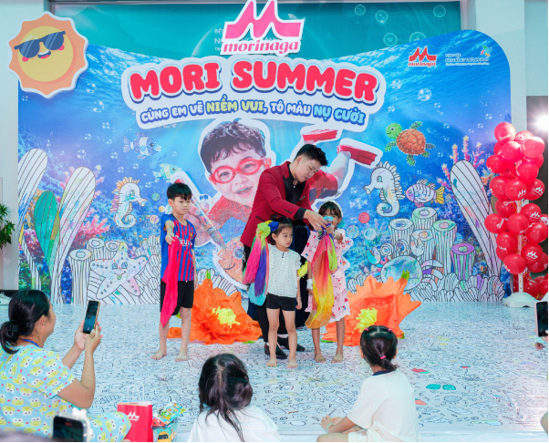 Morinaga mang m&ugrave;a h&egrave; rực rỡ đến với h&agrave;ng ng&agrave;n em nhỏ tại Bệnh viện Nhi Đồng Th&agrave;nh Phố - Ảnh 5.