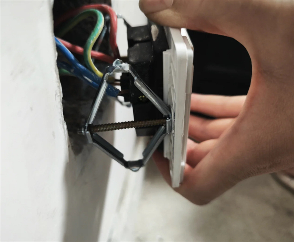 9 món đồ nhỏ nhưng giải quyết những rắc rối lớn trong nhà: Giá không đắt nhưng dùng rồi mới thấy "đáng tiền" - Ảnh 4.