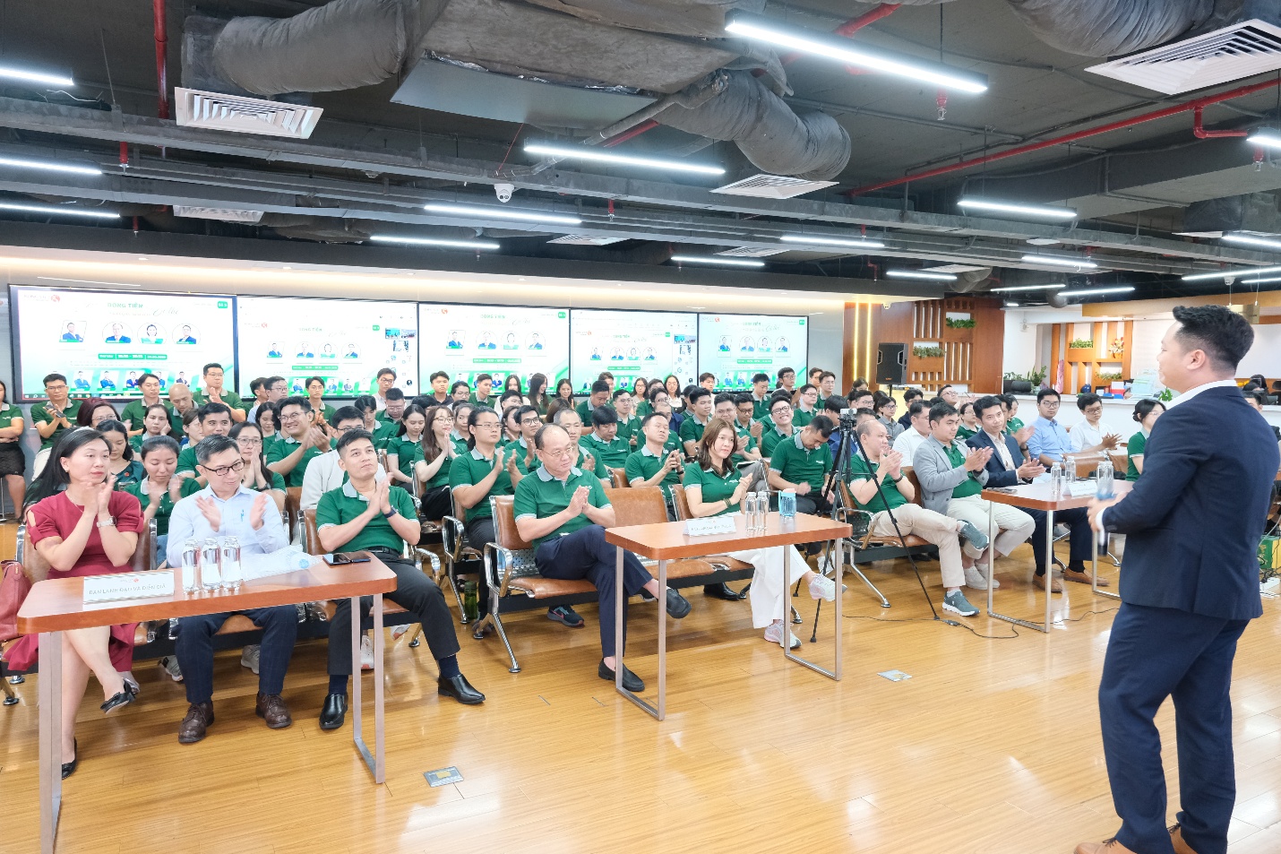 Rồng Việt khẳng định vị thế với bộ đ&ocirc;i giải thưởng tại HR Asia 2026 - Ảnh 2.