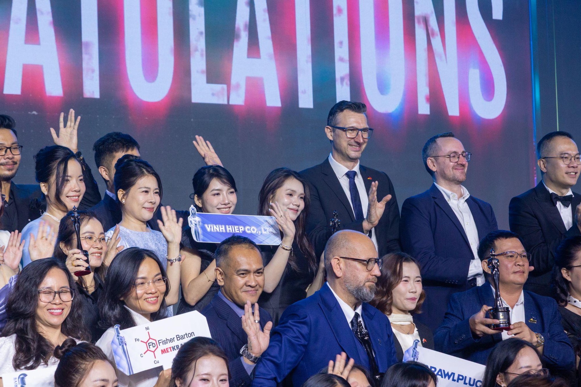 Vĩnh Hiệp Gia Lai được vinh danh &ldquo;Nơi l&agrave;m việc tốt nhất ch&acirc;u &Aacute; 2026&rdquo; tại HR Asia Awards- Ảnh 2.