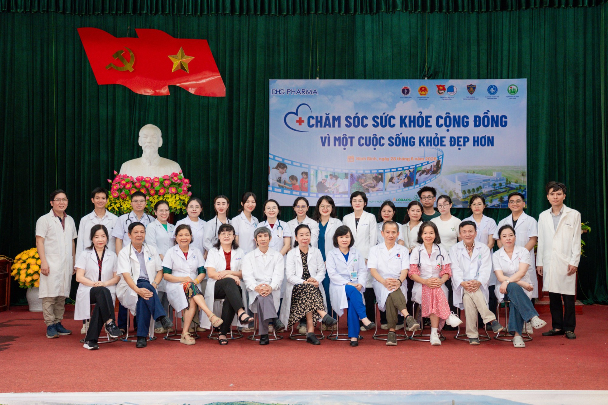 Từ những vi&ecirc;n thuốc chất lượng v&agrave; chuyến xe v&igrave; sức khỏe cộng đồng của DHG Pharma - Ảnh 11.