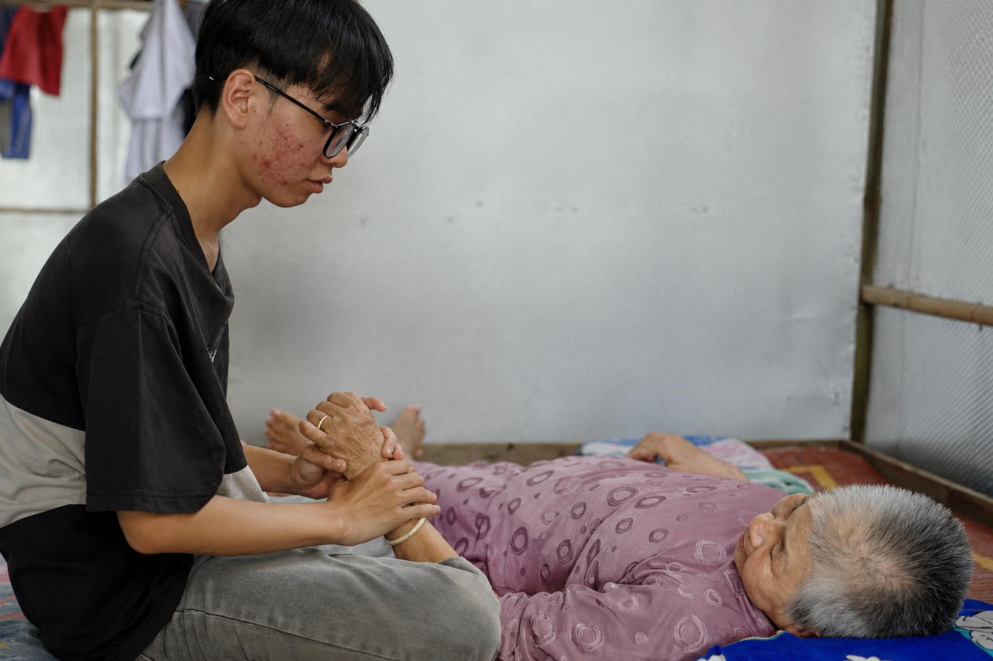 Tiền Phong Nam lan tỏa nghị lực sinh vi&ecirc;n qua H&agrave;nh tr&igrave;nh Ti&ecirc;n Phong - Ươm Mầm Xanh - Ảnh 1.