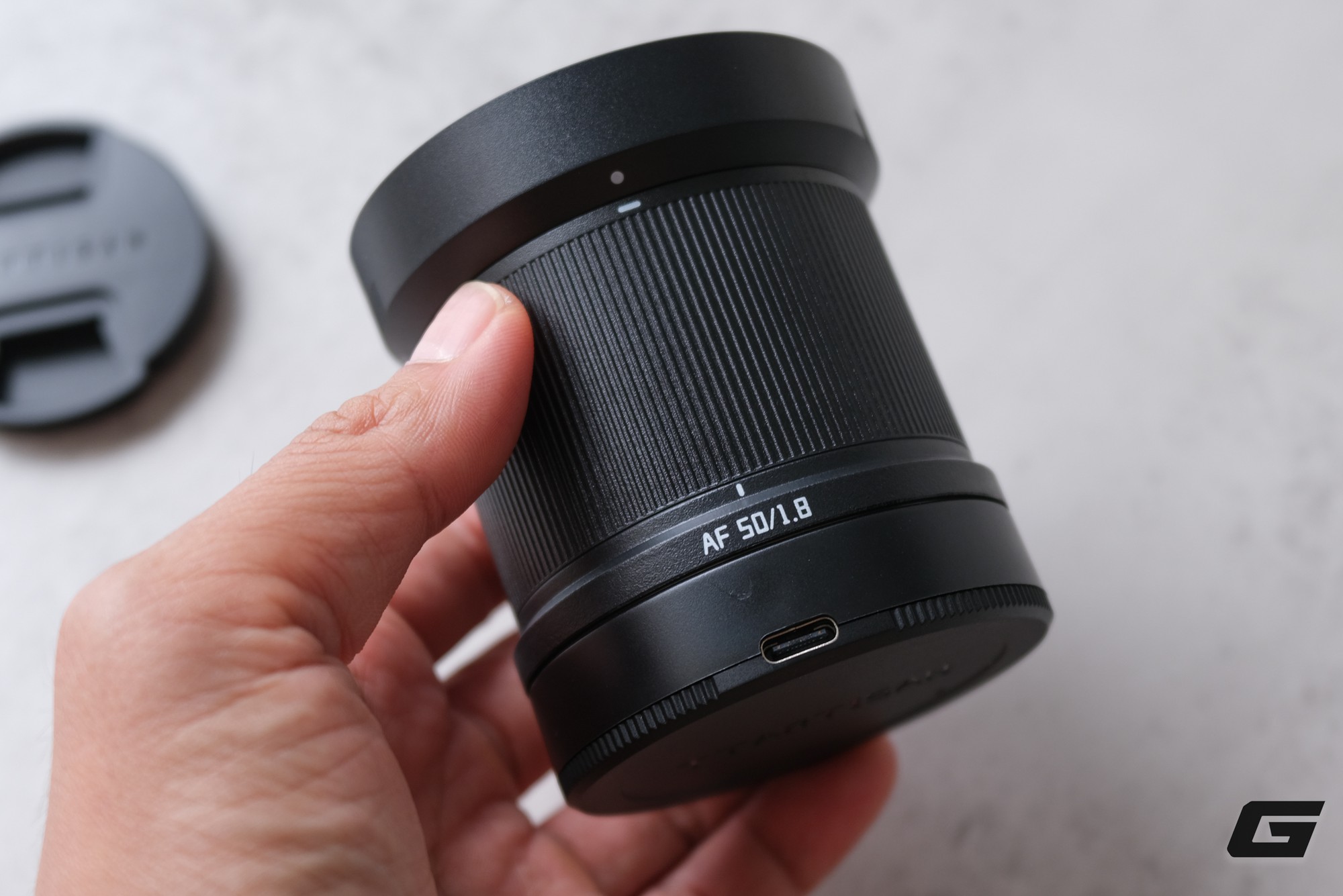 Tr&ecirc;n tay v&agrave; trải nghiệm nhanh TTArtisan AF 50mm F1.8 Neo: Ống k&iacute;nh AF Full Frame gi&aacute; chỉ hơn 2 triệu, kh&ocirc;ng biết phải đ&ograve;i hỏi g&igrave; hơn- Ảnh 6.