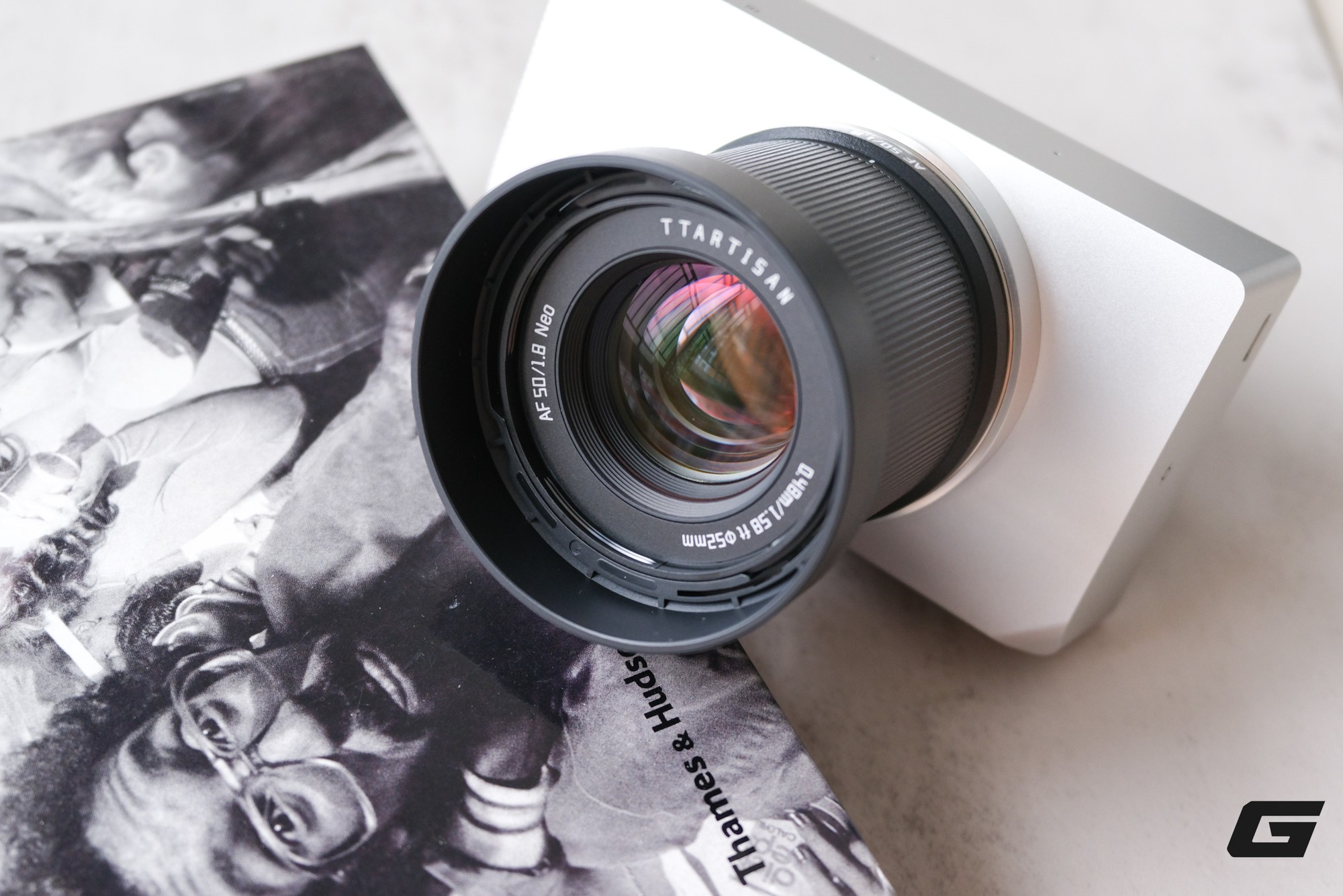 Tr&ecirc;n tay v&agrave; trải nghiệm nhanh TTArtisan AF 50mm F1.8 Neo: Ống k&iacute;nh AF Full Frame gi&aacute; chỉ hơn 2 triệu, kh&ocirc;ng biết phải đ&ograve;i hỏi g&igrave; hơn- Ảnh 8.
