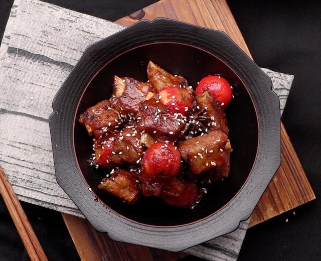 Mỗi lần tôi nấu 4 món này, cả gia đình đều ăn hết sạch: Ngon lại dưỡng ẩm da và cực đưa cơm trong mùa hè - Ảnh 4.