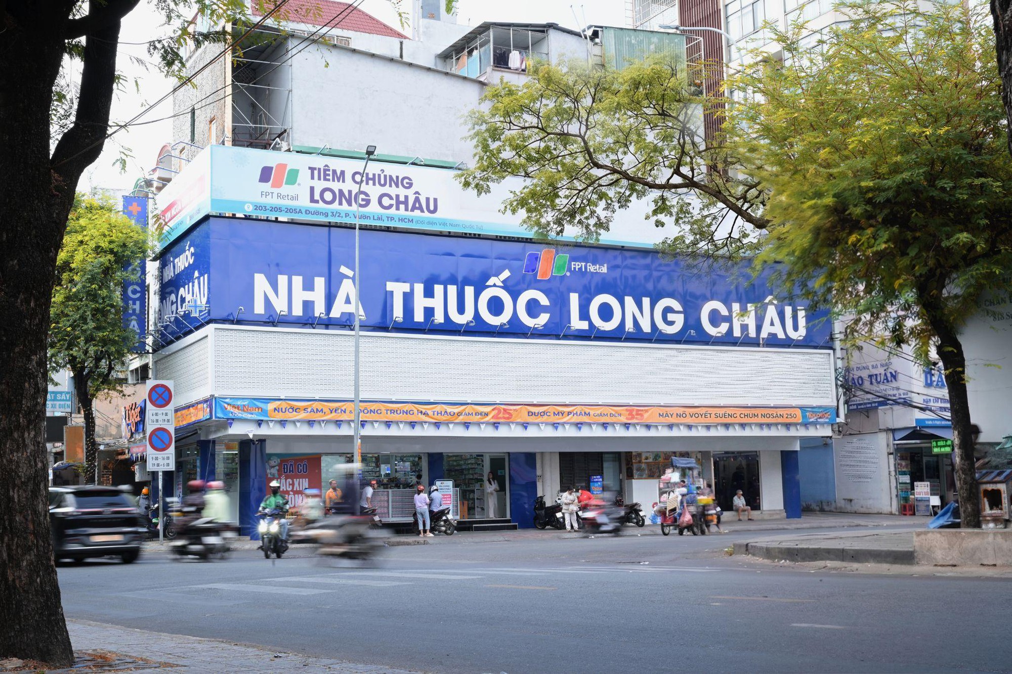 Bệnh viện Bạch Mai đ&agrave;o tạo sơ cấp cứu cho h&agrave;ng ng&agrave;n dược sĩ Long Ch&acirc;u tại c&aacute;c nh&agrave; thuốc to&agrave;n quốc - Ảnh 7.