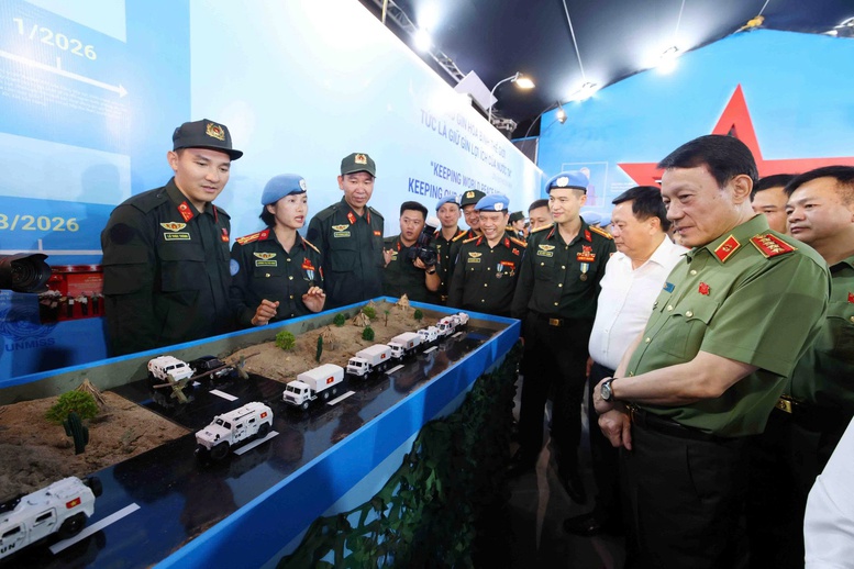 Gala 'Tổ quốc b&igrave;nh y&ecirc;n' - Bản trường ca nghệ thuật về lực lượng Anh ninh nh&acirc;n d&acirc;n- Ảnh 11.