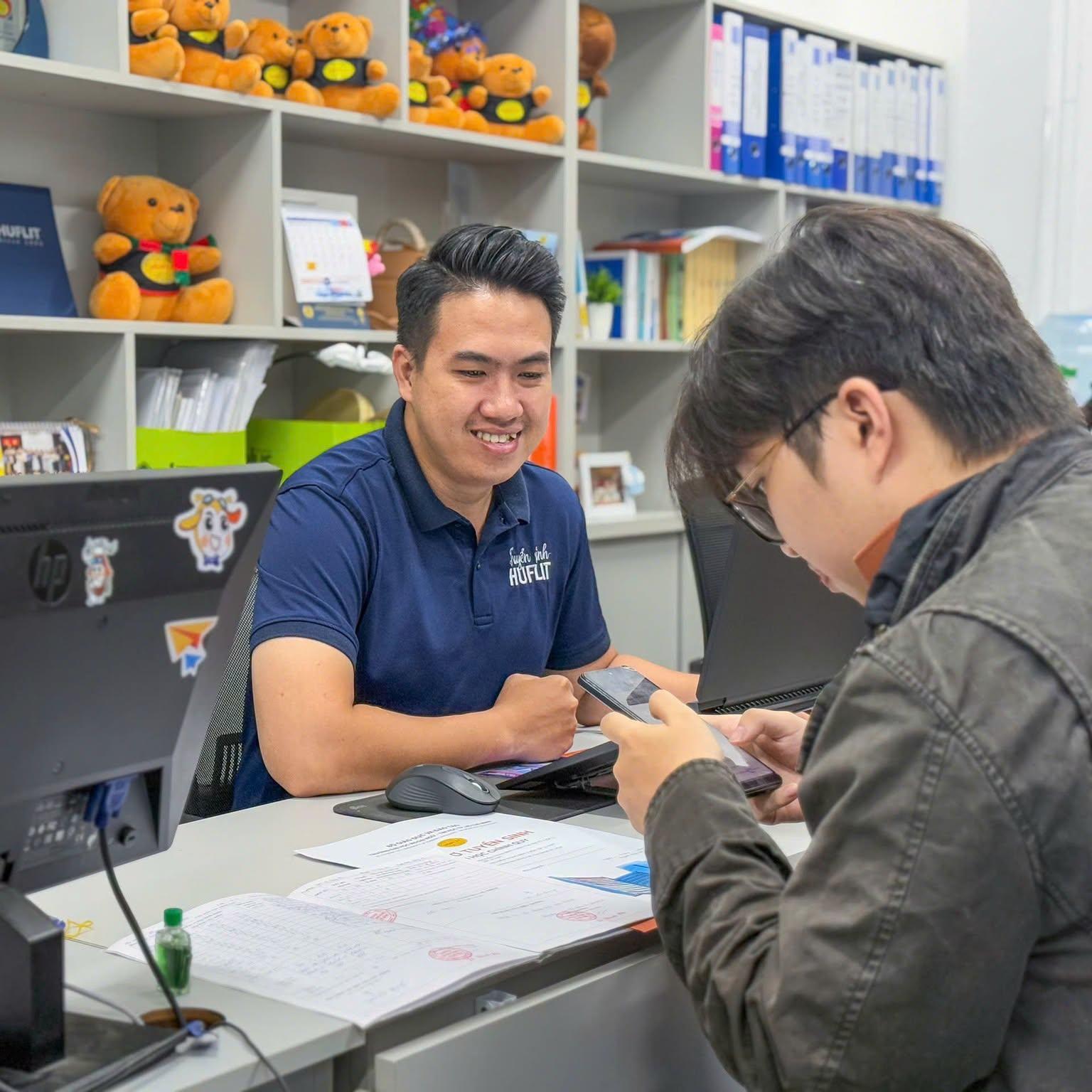 HUFIT ra mắt c&ocirc;ng cụ AI gi&uacute;p th&iacute; sinh kh&aacute;m ph&aacute; thế mạnh bản th&acirc;n- Ảnh 3.