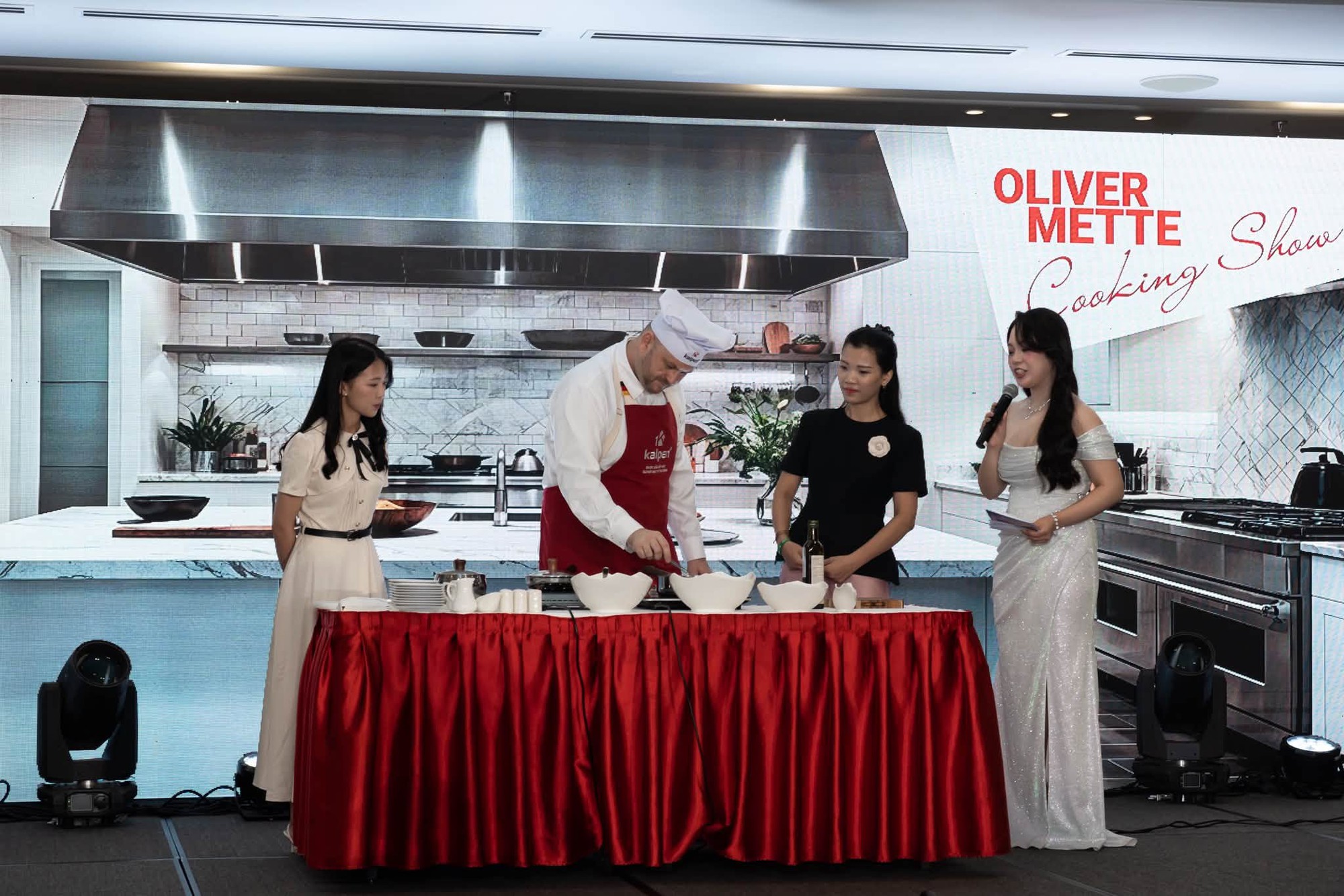 Kalpen Group ch&iacute;nh thức c&ocirc;ng bố đầu bếp Đức Oliver Mette trở th&agrave;nh Đại sứ thương hiệu- Ảnh 4.