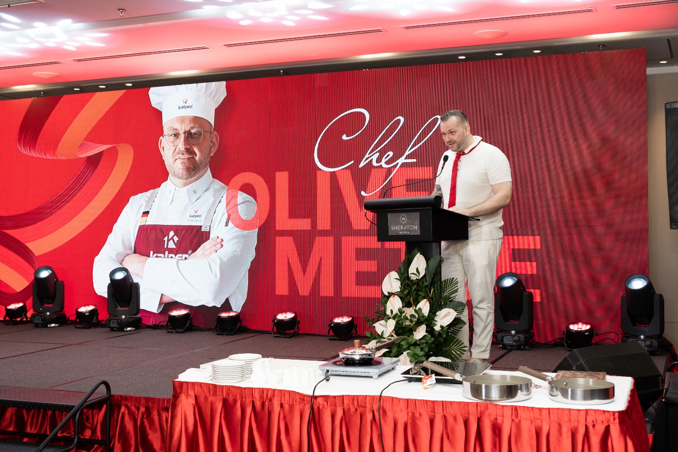 Kalpen Group ch&iacute;nh thức c&ocirc;ng bố đầu bếp Đức Oliver Mette trở th&agrave;nh Đại sứ thương hiệu- Ảnh 1.
