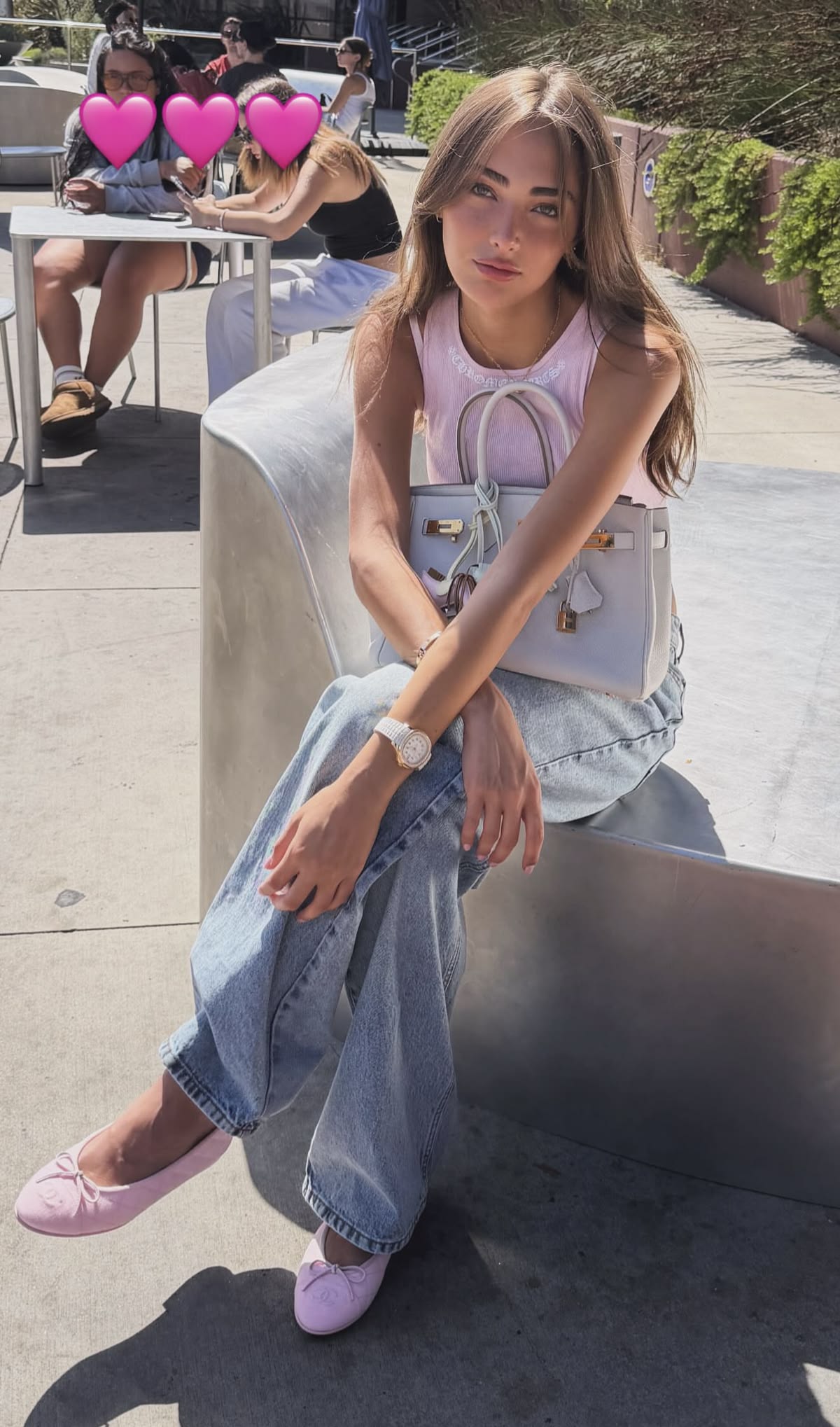 Giày của nhà giàu nhưng ai cũng săn lùng: Chanel Ballet Flats trở thành Birkin của mọi bàn chân- Ảnh 3.