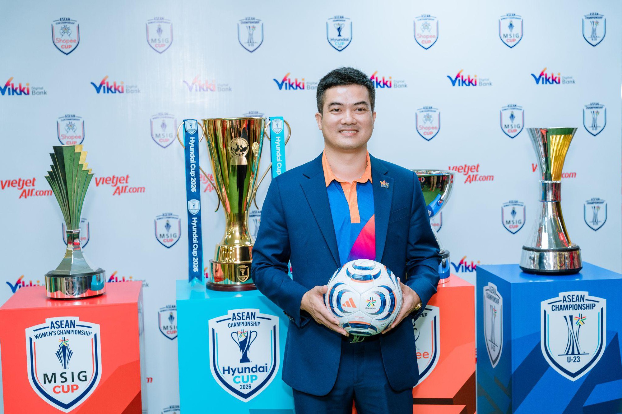 Vikki Digital Bank đồng h&agrave;nh c&ugrave;ng ASEAN United FC kết nối t&agrave;i ch&iacute;nh số với đam m&ecirc; b&oacute;ng đ&aacute;- Ảnh 3.