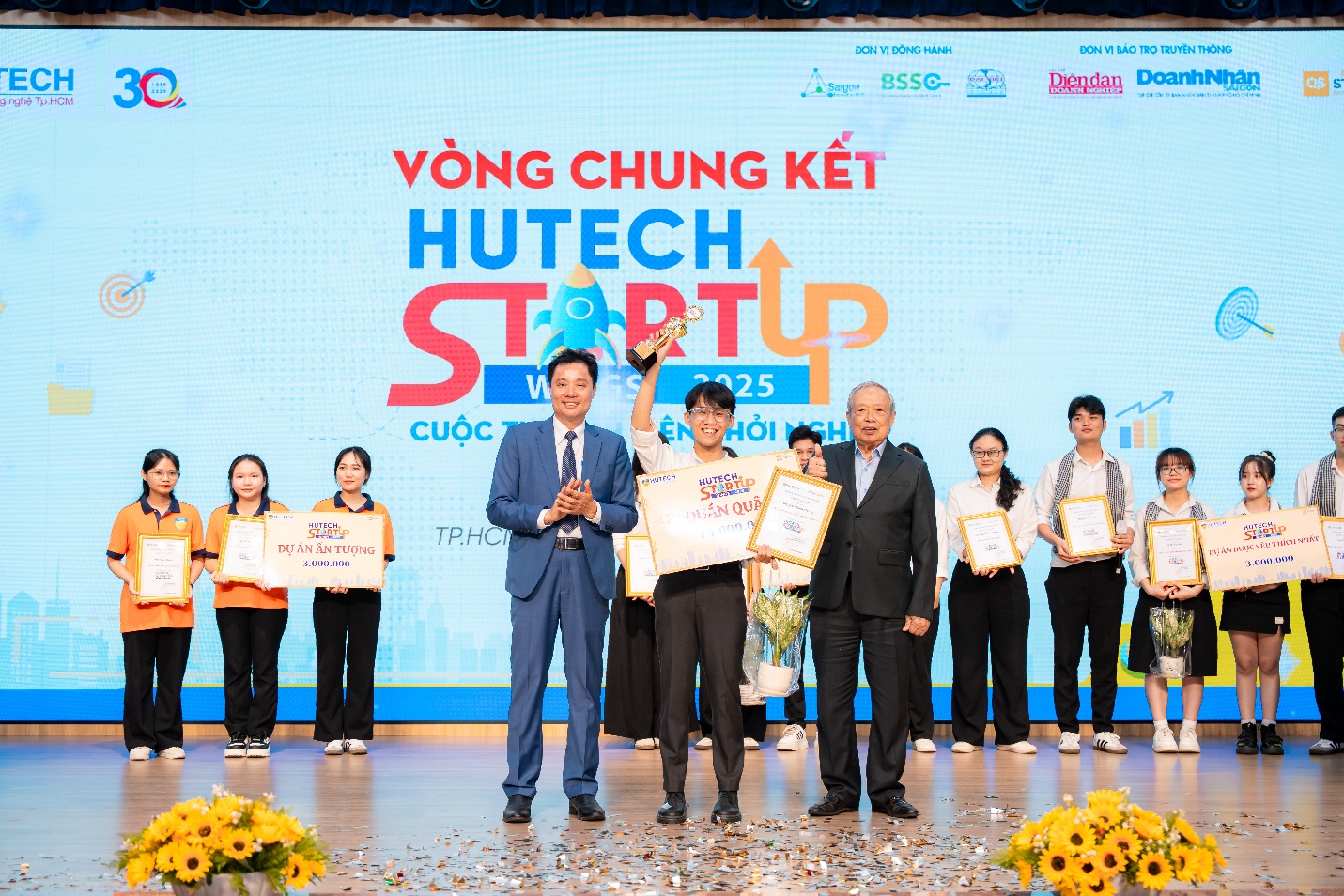 Đại học đ&uacute;ng &ldquo;gu&rdquo; Gen Z: Học bằng trải nghiệm, trưởng th&agrave;nh từ những lần thử sức - Ảnh 3.