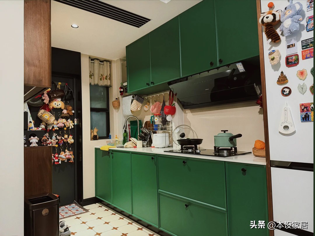 Tiết kiệm suốt 8 năm để mua căn hộ chỉ 29m², cô gái 9X nói một câu khiến nhiều người đồng cảm: "Nhà nhỏ vẫn là tổ ấm"- Ảnh 7.